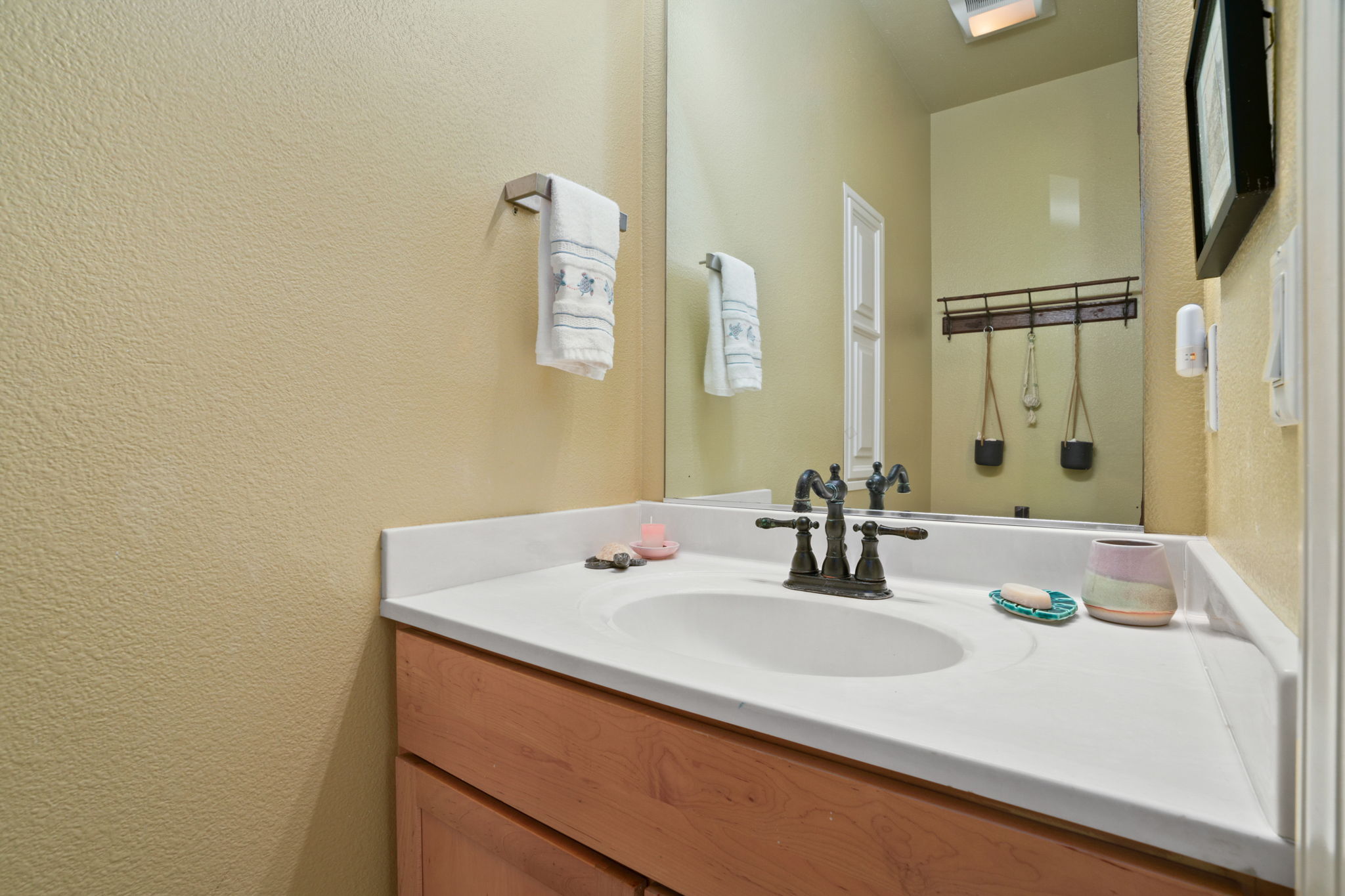 2110 Kaneka St 46 Property Photo 11