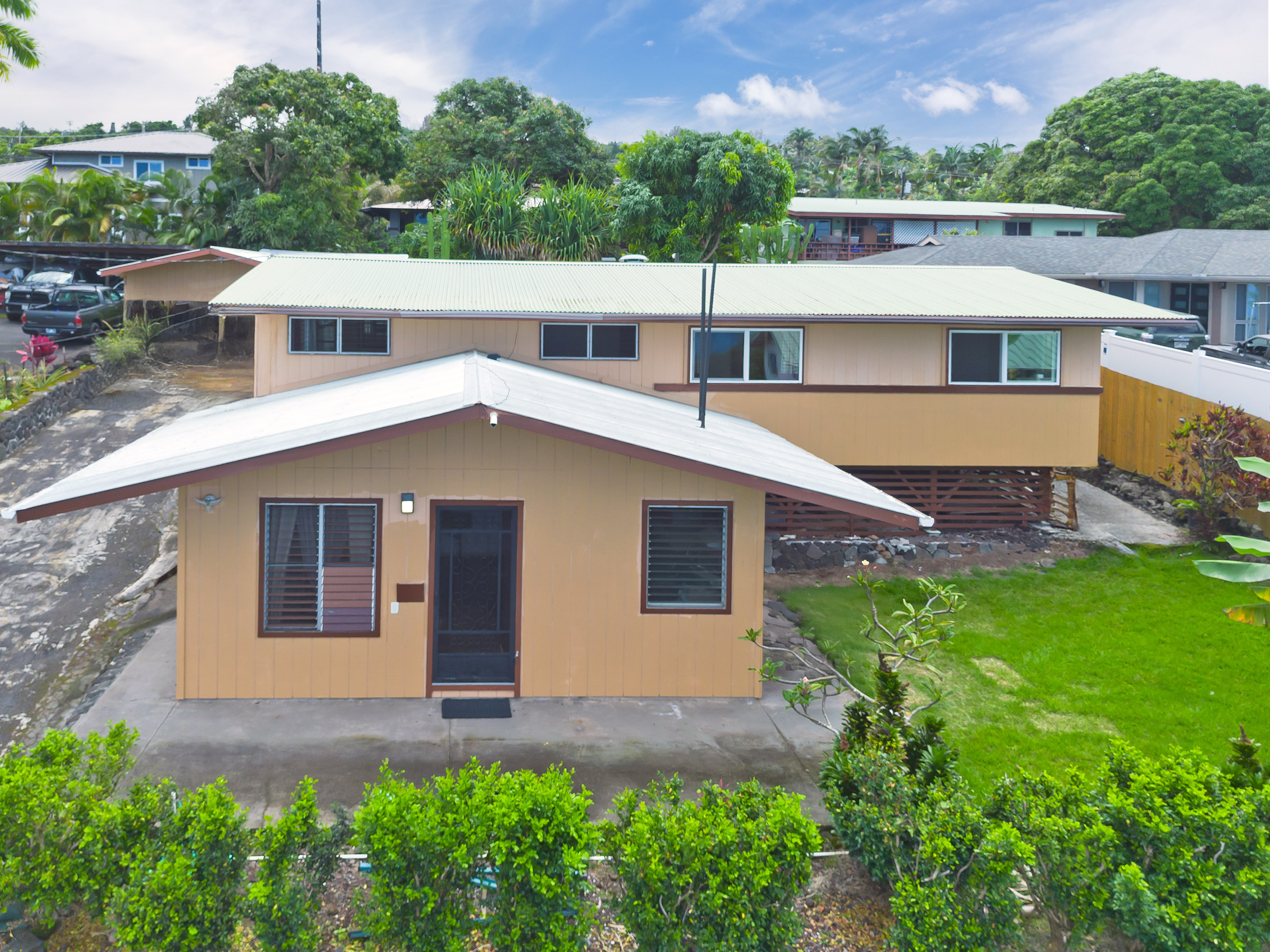 81-6356 Keopuka Pl Property Photo 1