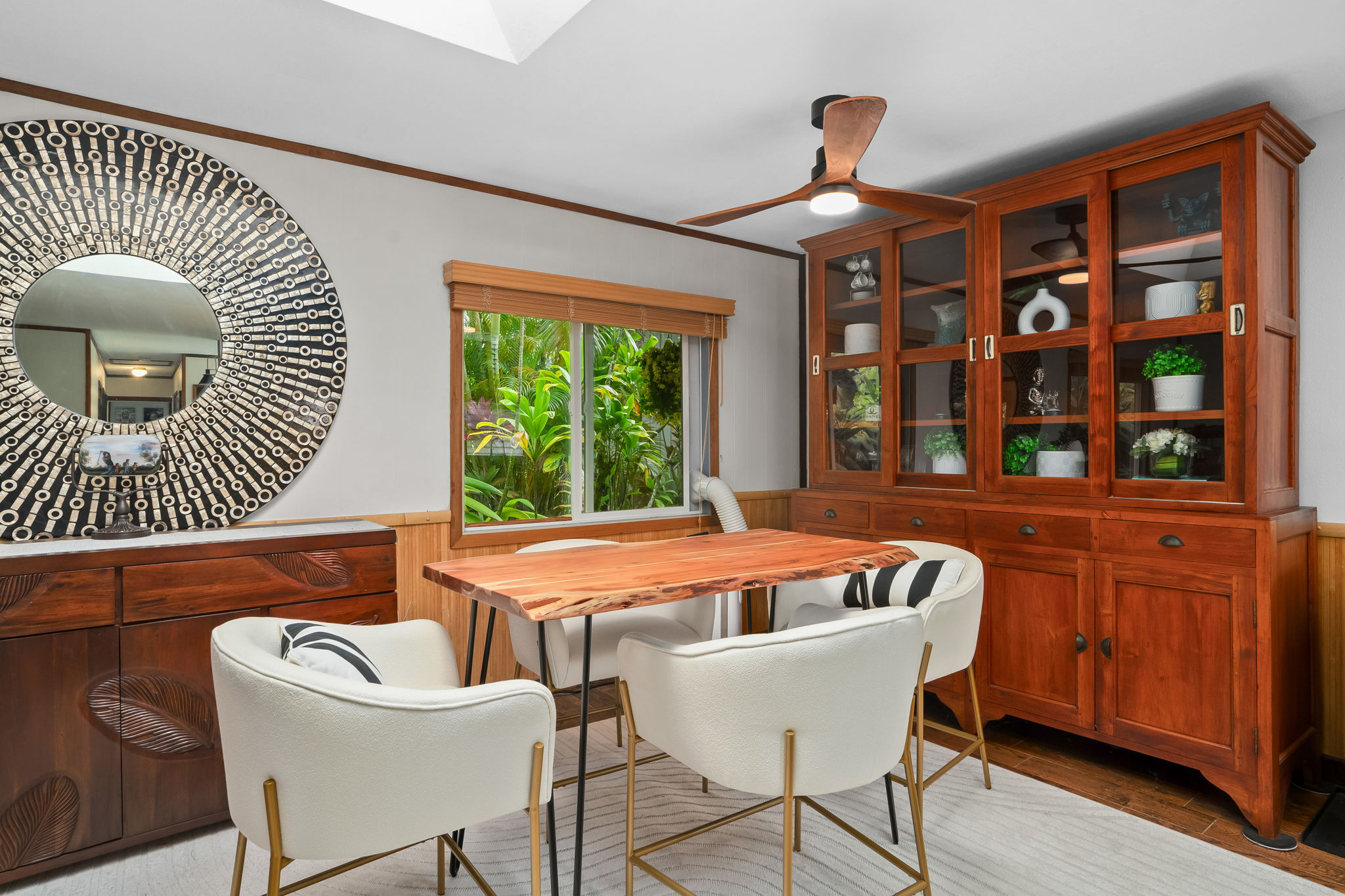 321 Hie St Property Photo 8