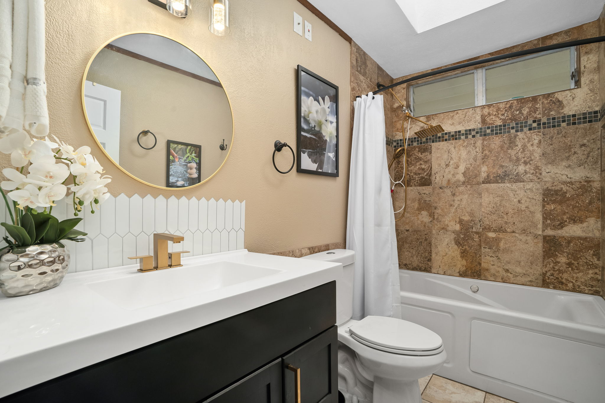 321 Hie St Property Photo 24