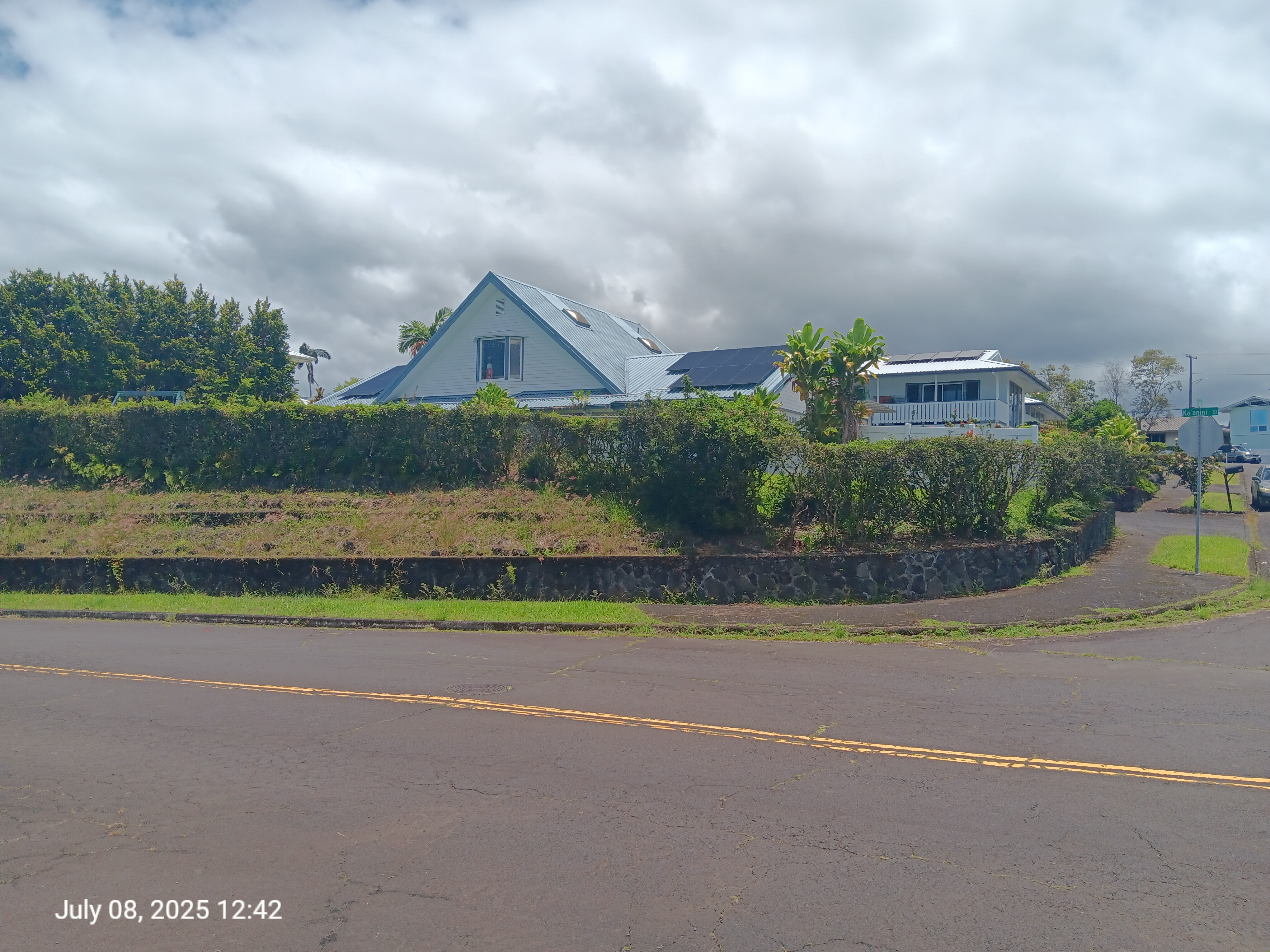 433 Kaanini St Property Photo 8