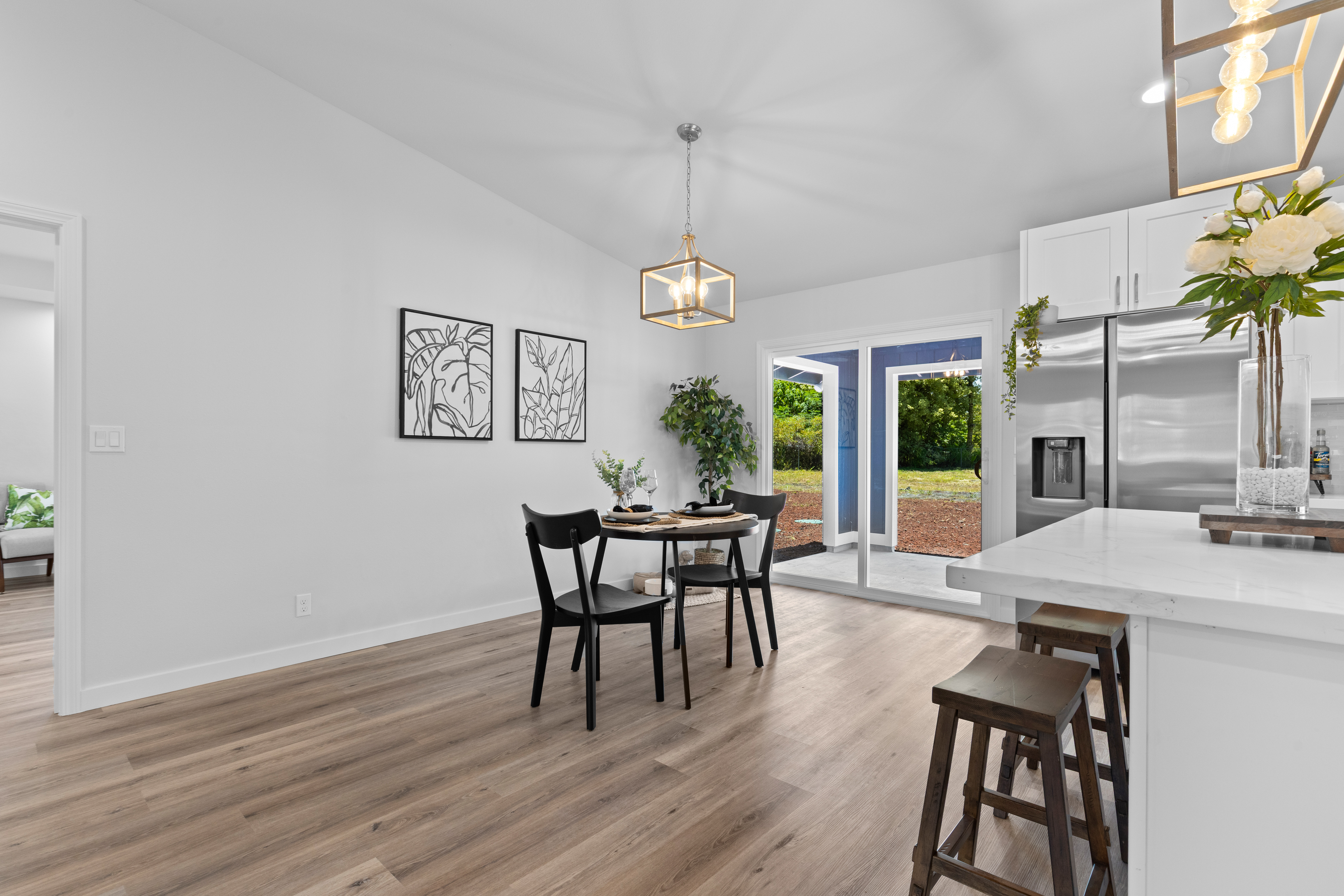 15-1698 5th Ave Property Photo 7