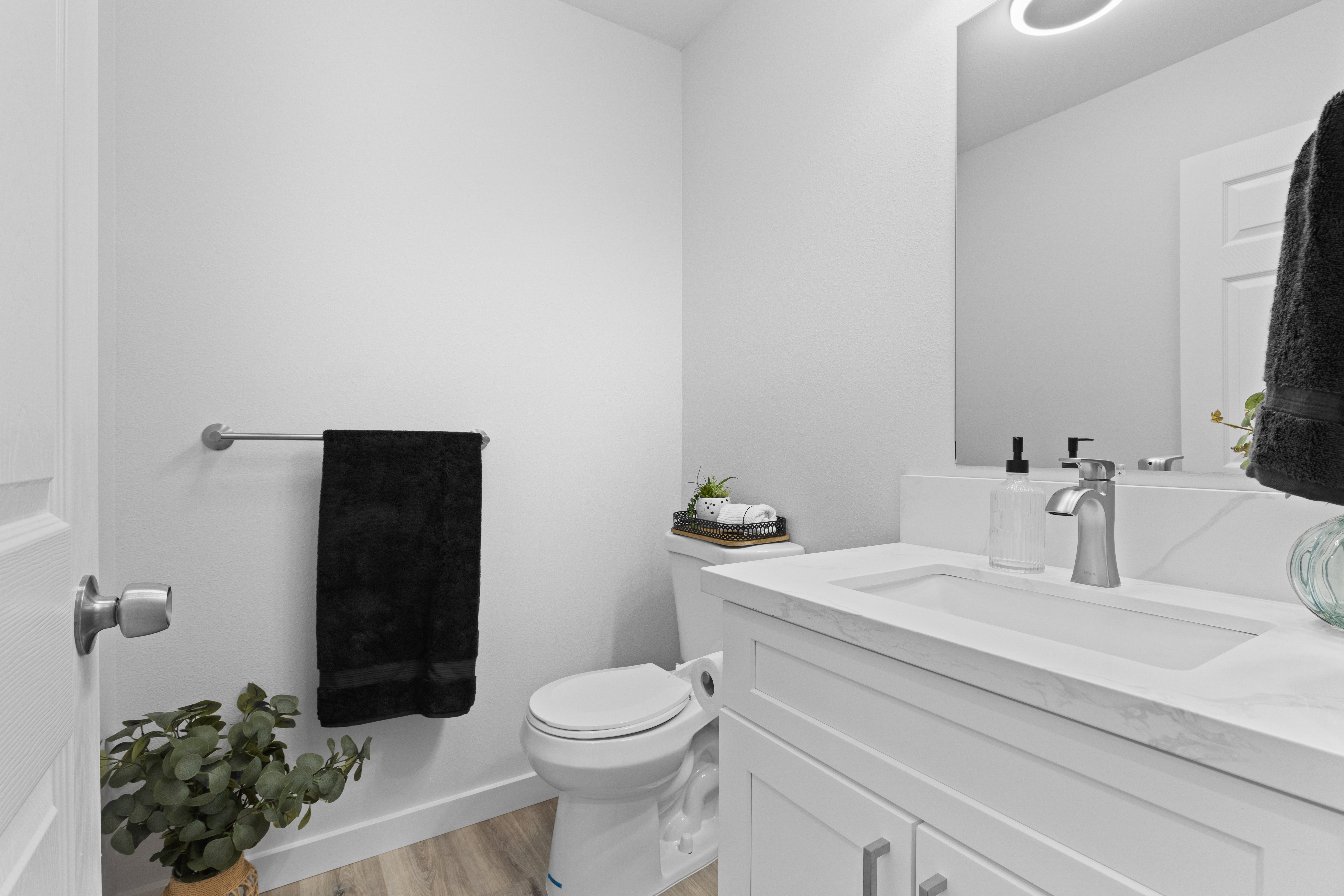 15-1698 5th Ave Property Photo 16