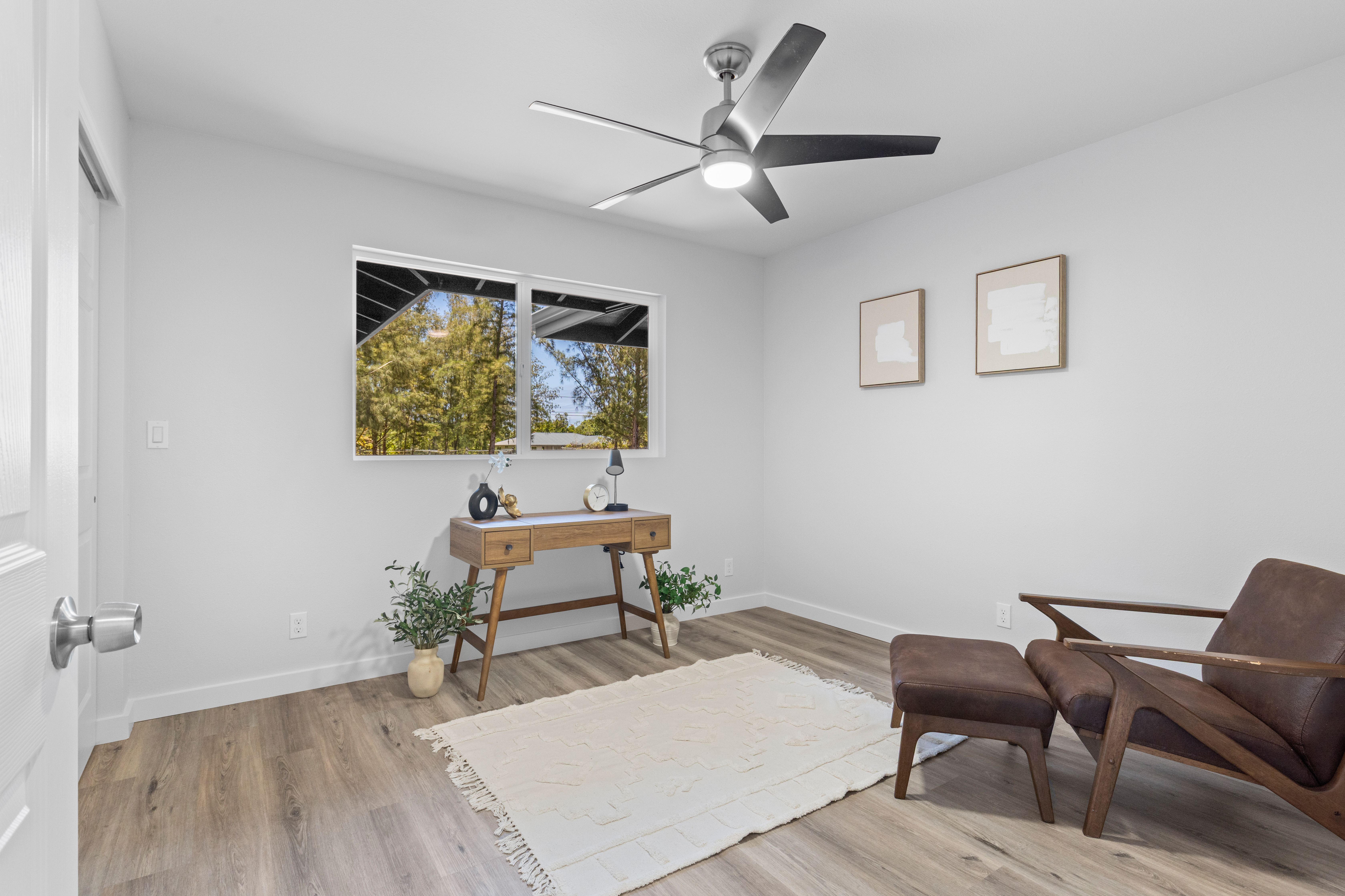 15-1698 5th Ave Property Photo 18