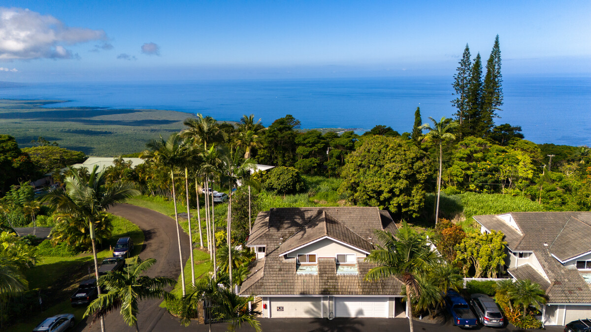 82-6077 Mamalahoa Highway B4 Property Photo 1
