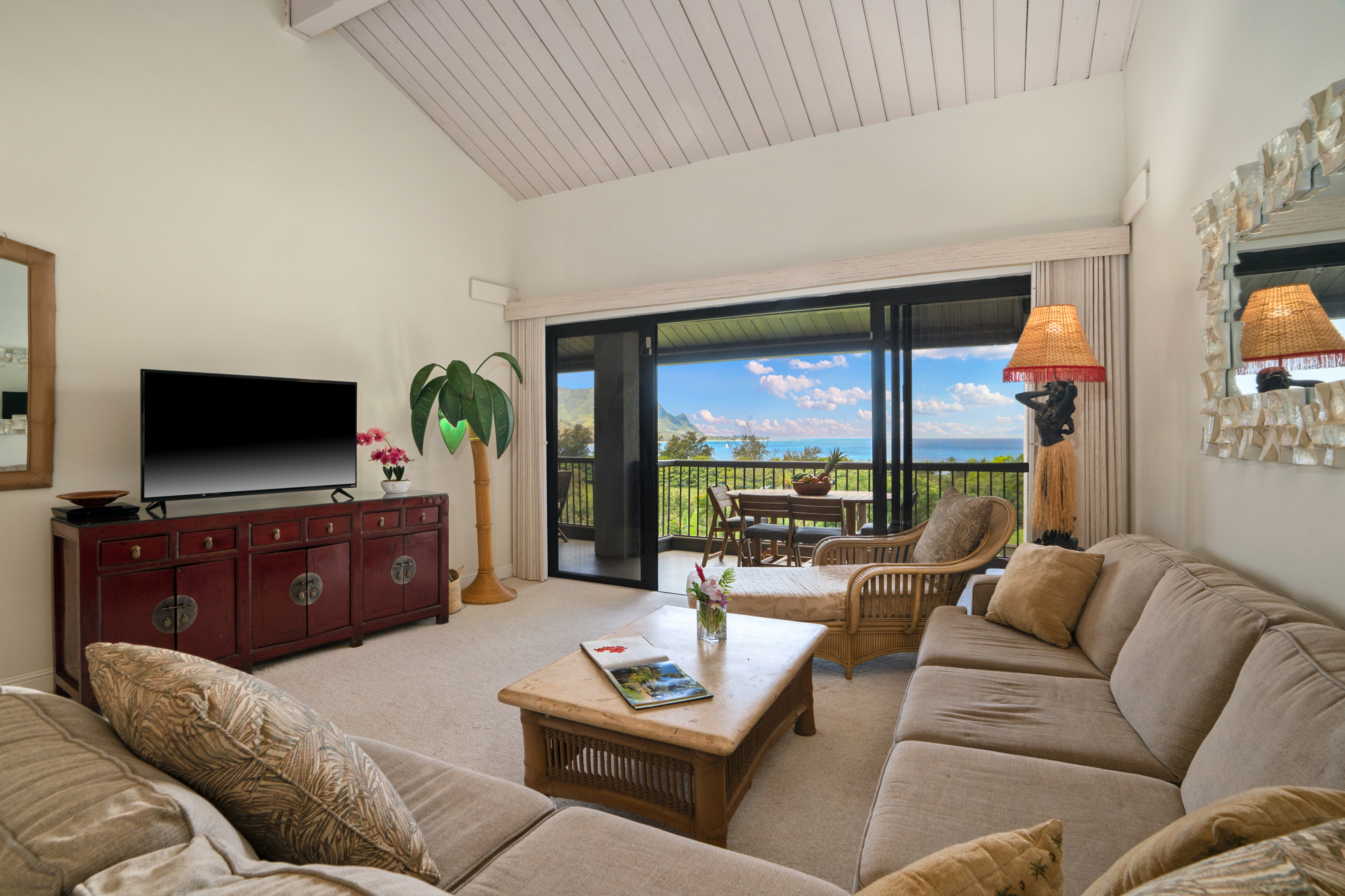 5380 Honoiki Rd 7301 / 7302 Property Photo 4