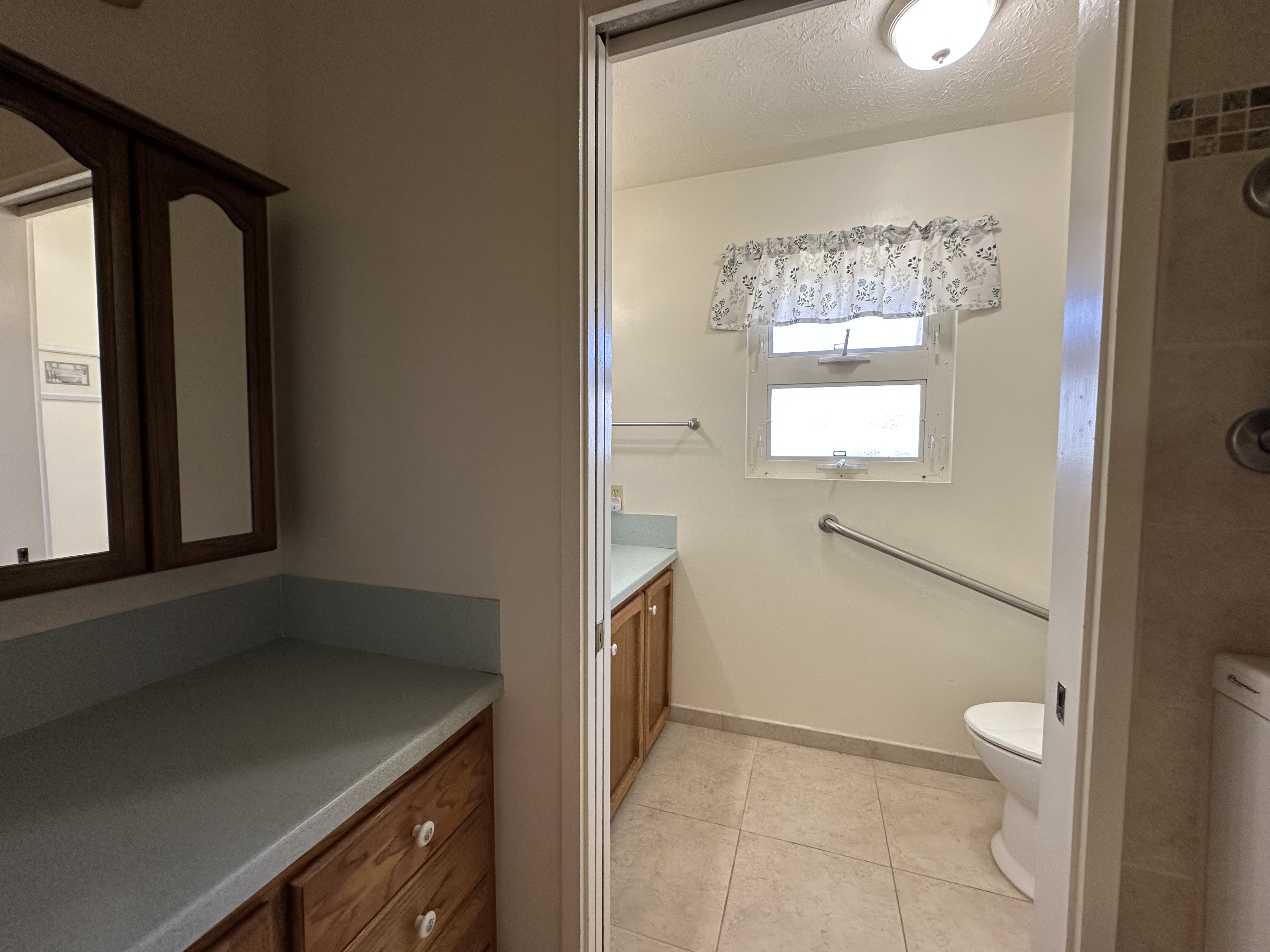 1088 Apono Pl Property Photo 16