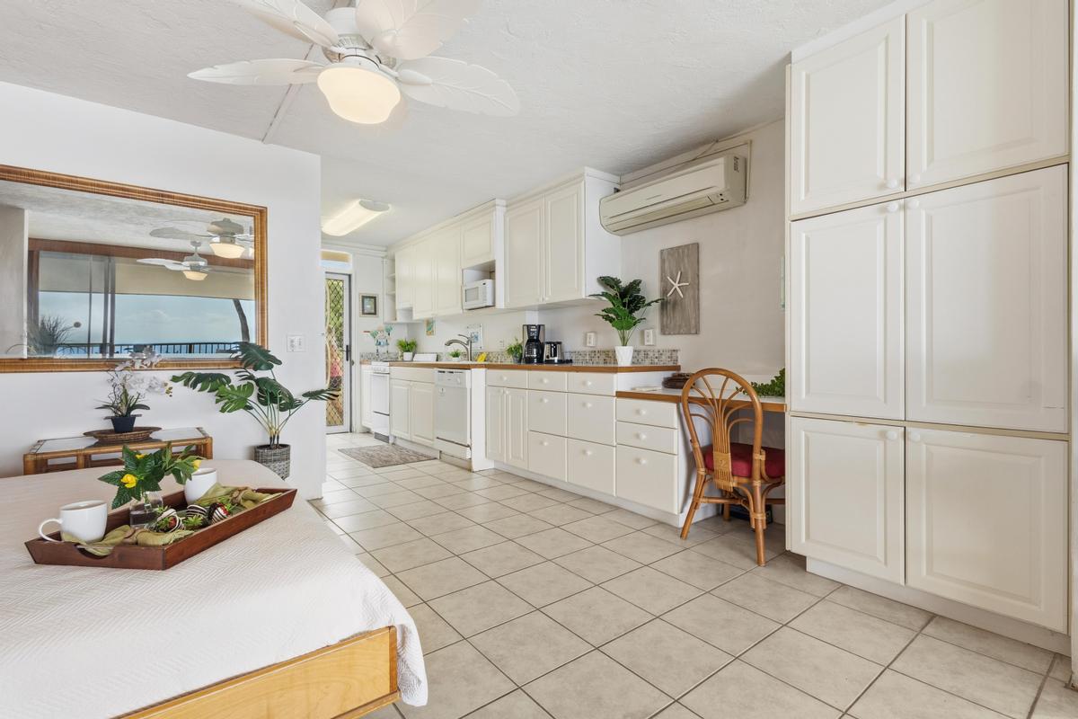 77-6452 Kona Magic Sands 203 Property Photo 13