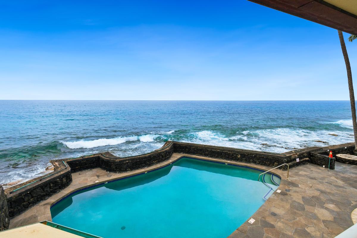77-6452 Kona Magic Sands 203 Property Photo 21
