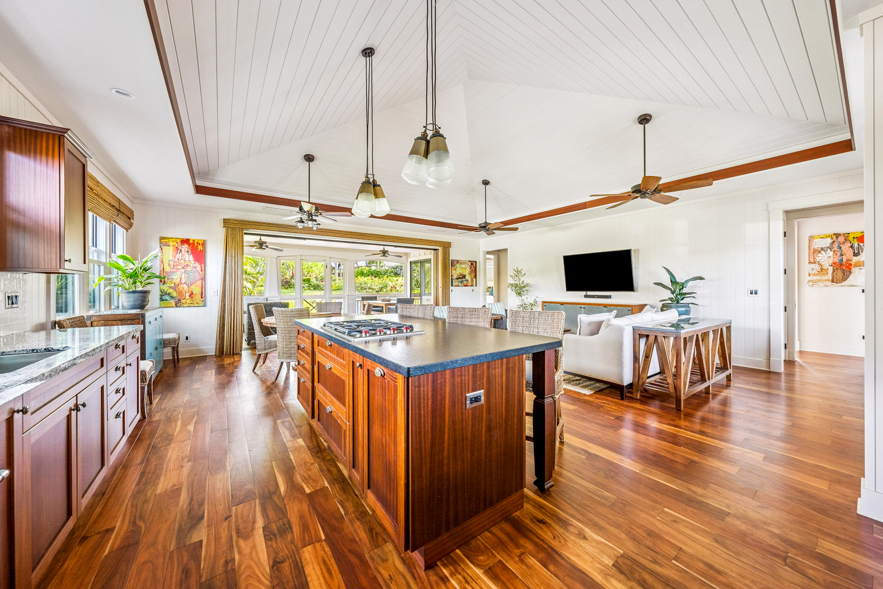 5033 Lau Nahele St Property Photo 5