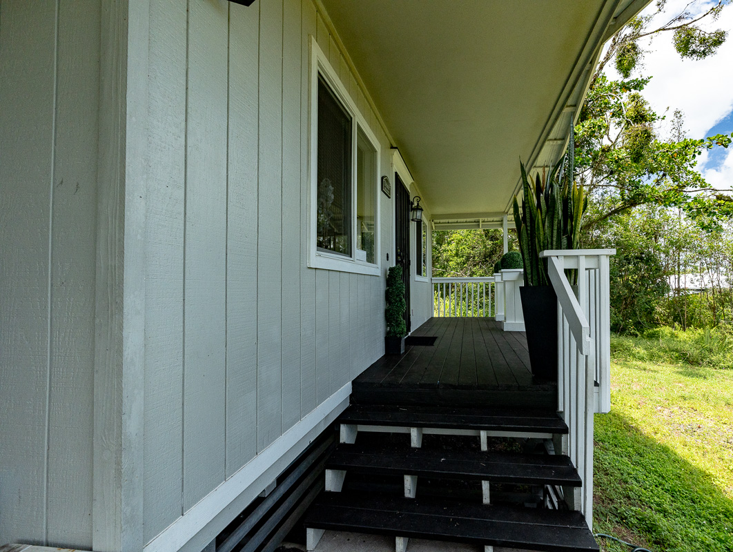 15-1660 28th Ave Property Photo 3