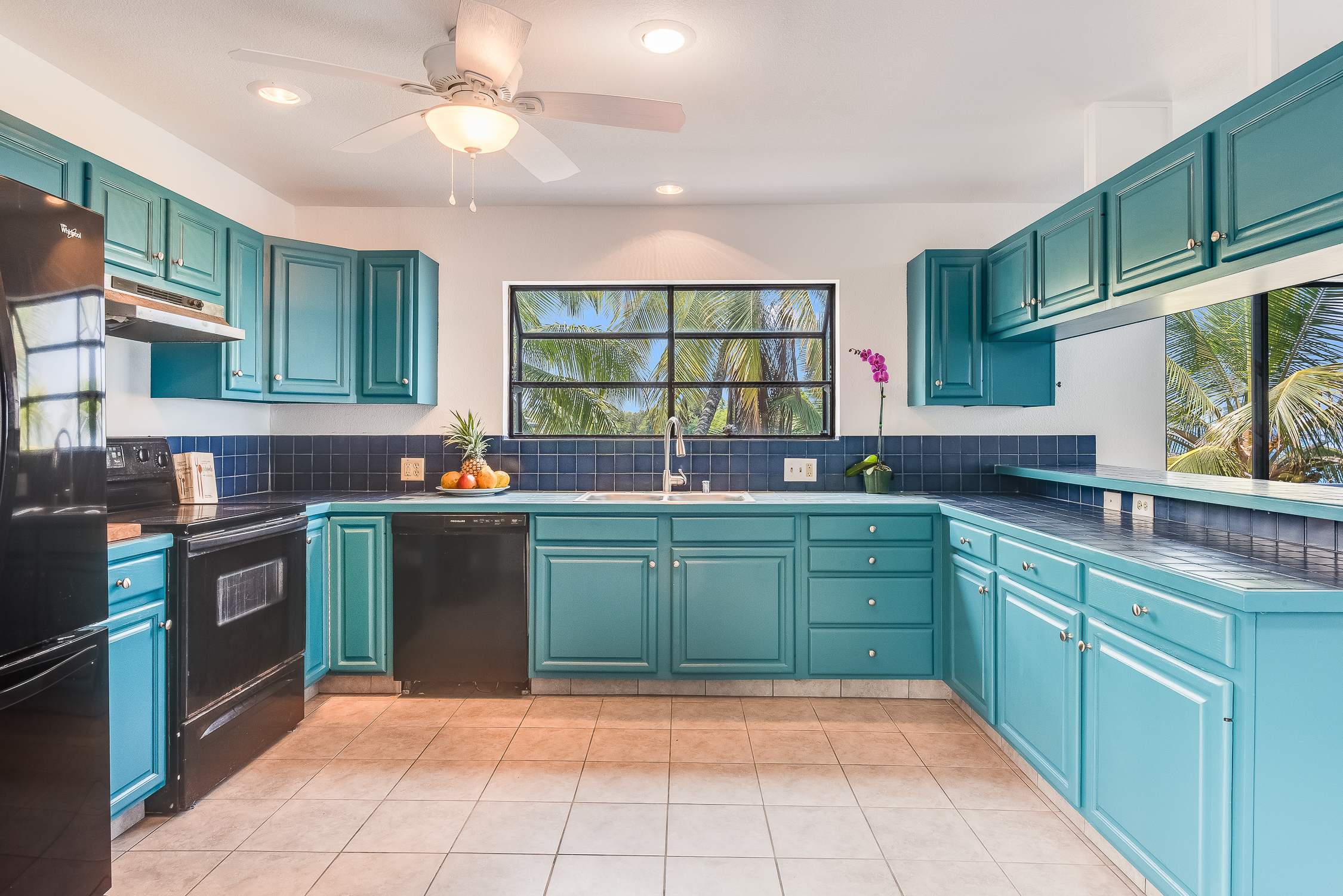 76-6280-c Alii Dr Property Photo 8