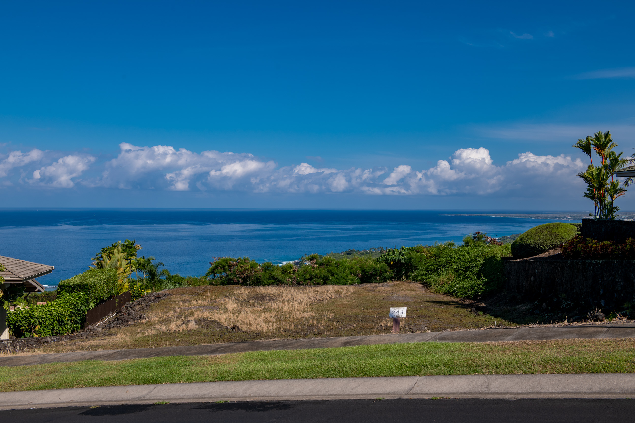 Kiaaina St Property Photo 1