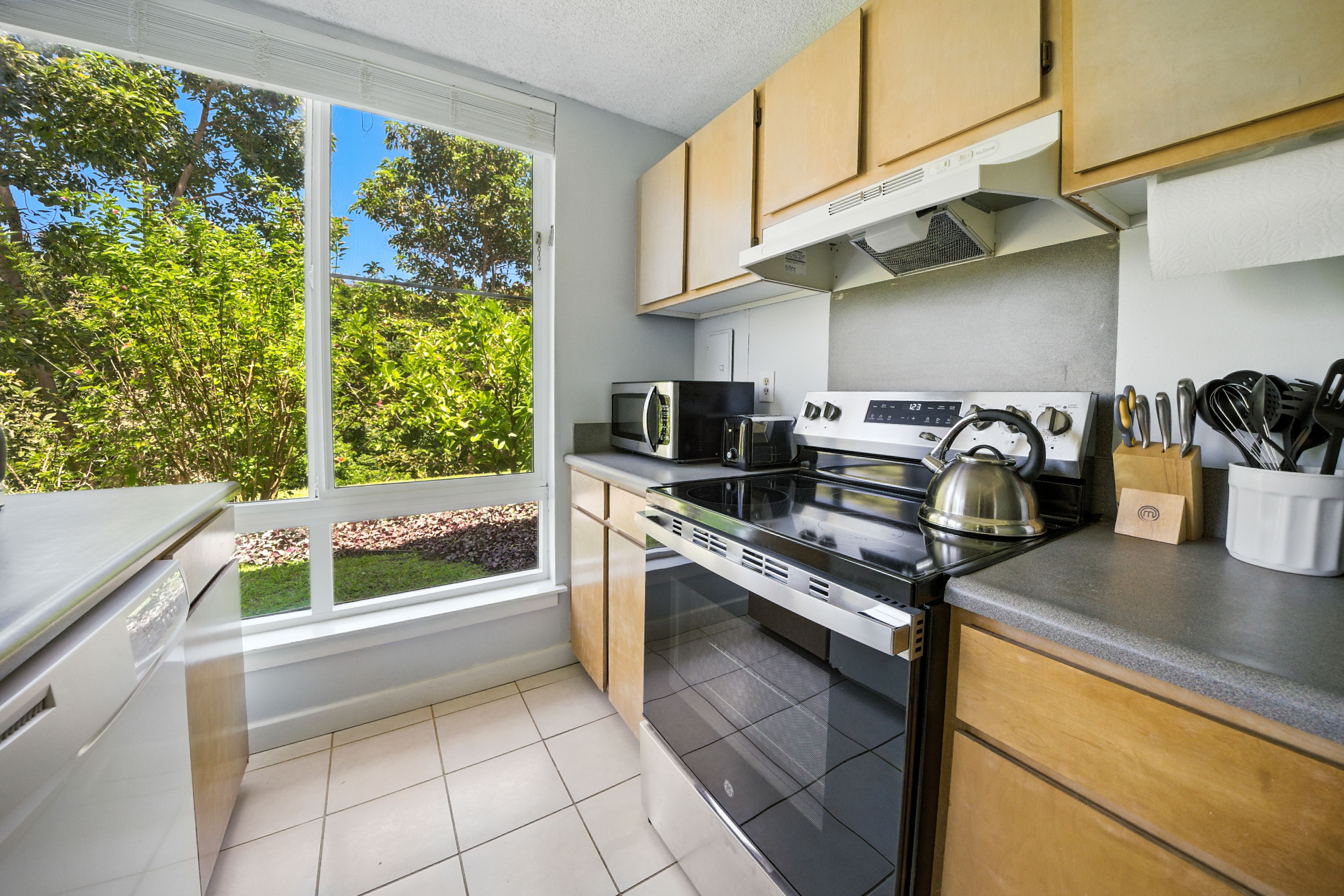 3811 Edward Rd 1108 Property Photo 9