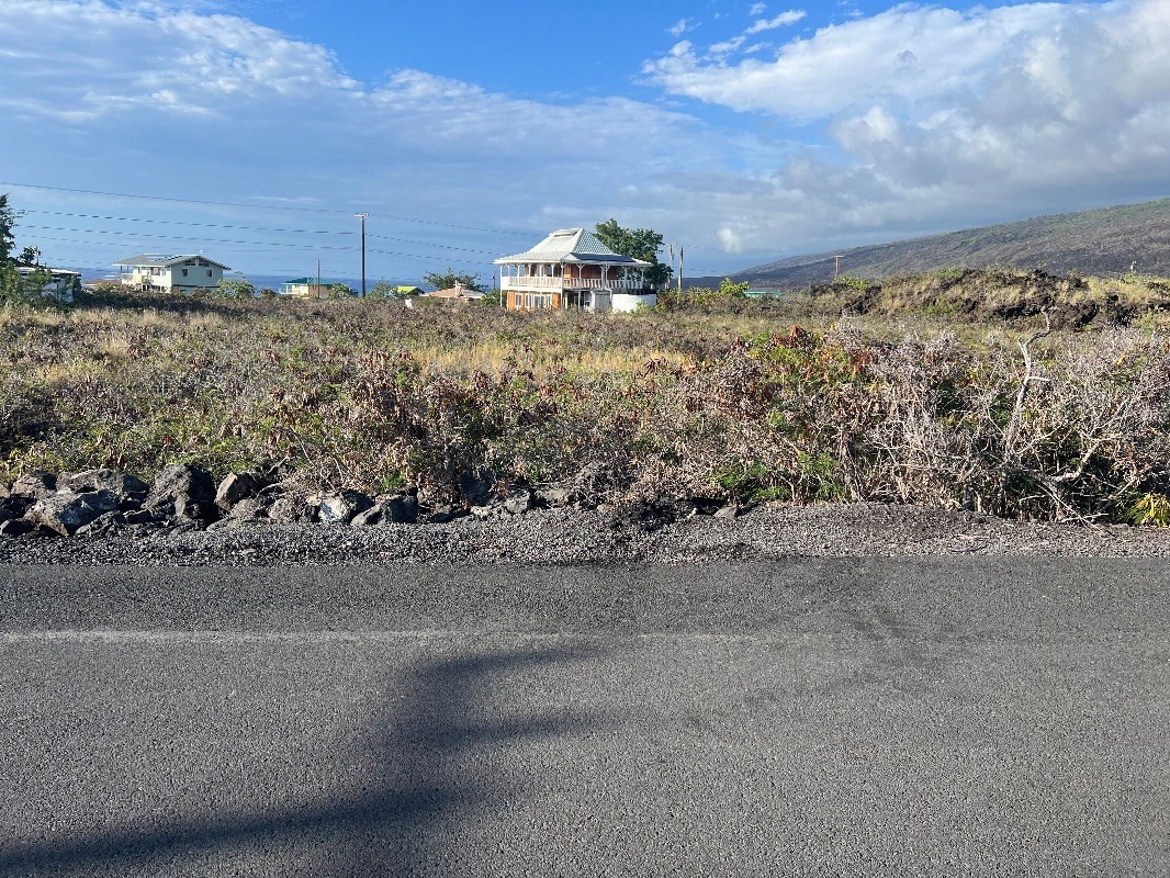 Aoao Ave Property Photo 4