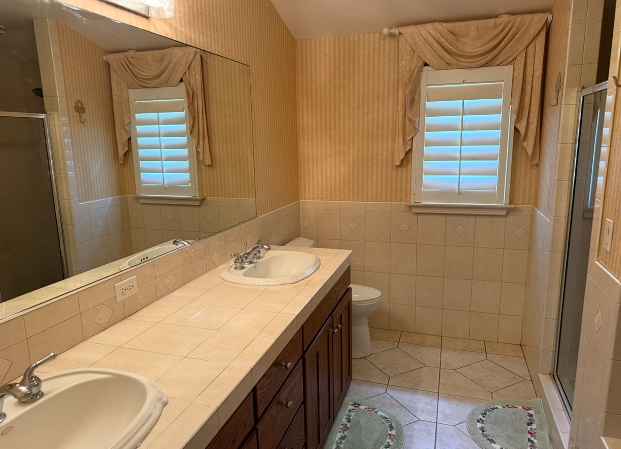 961-b Kamalu Rd Property Photo 22