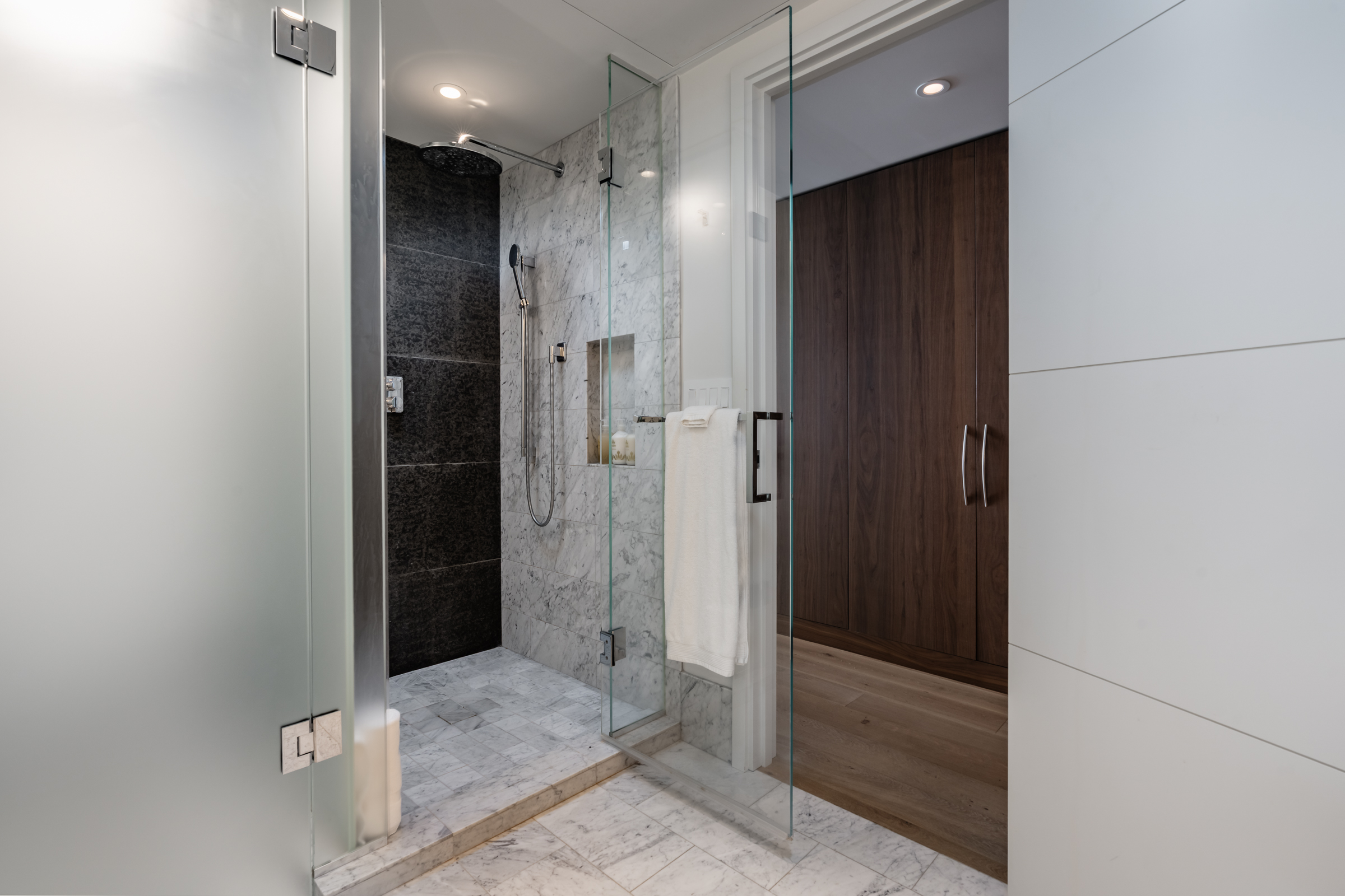 66-84 Kaunaoa Dr C24 Property Photo 11