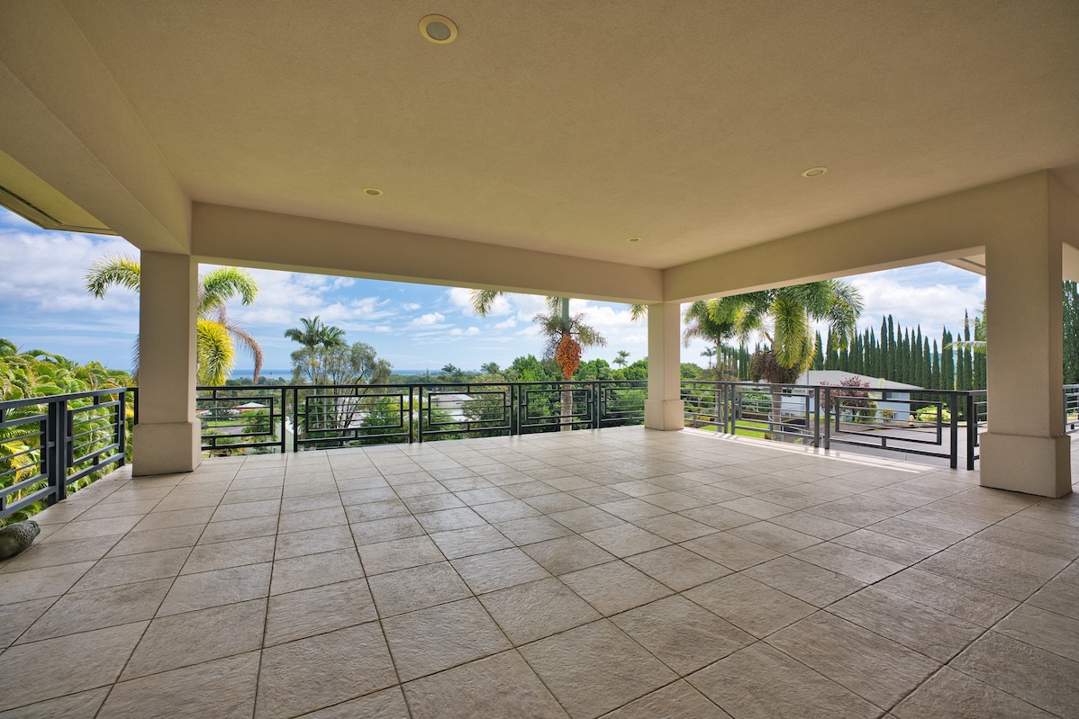 1055 Kikau Pl Property Photo 10