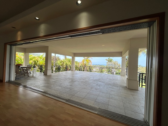 1055 Kikau Pl Property Photo 28