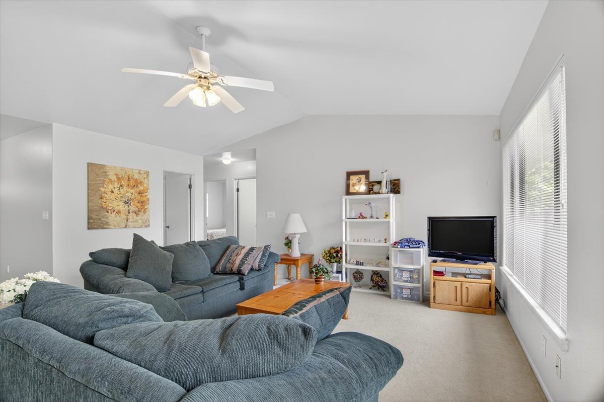 15-2773 Kala St Property Photo 7