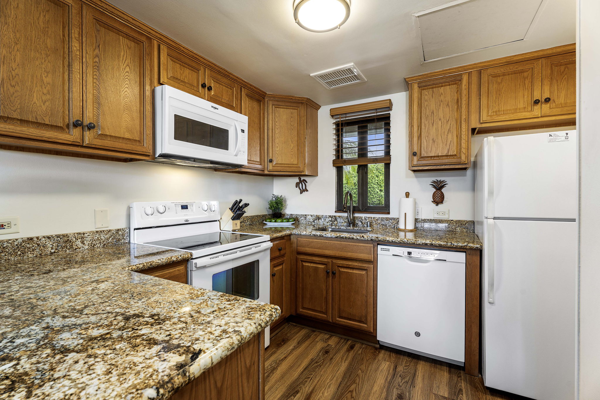 75-6040 Alii Dr 504 Property Photo 6