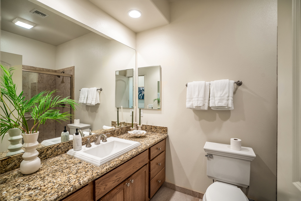 77-300 Hookaana St Property Photo 23