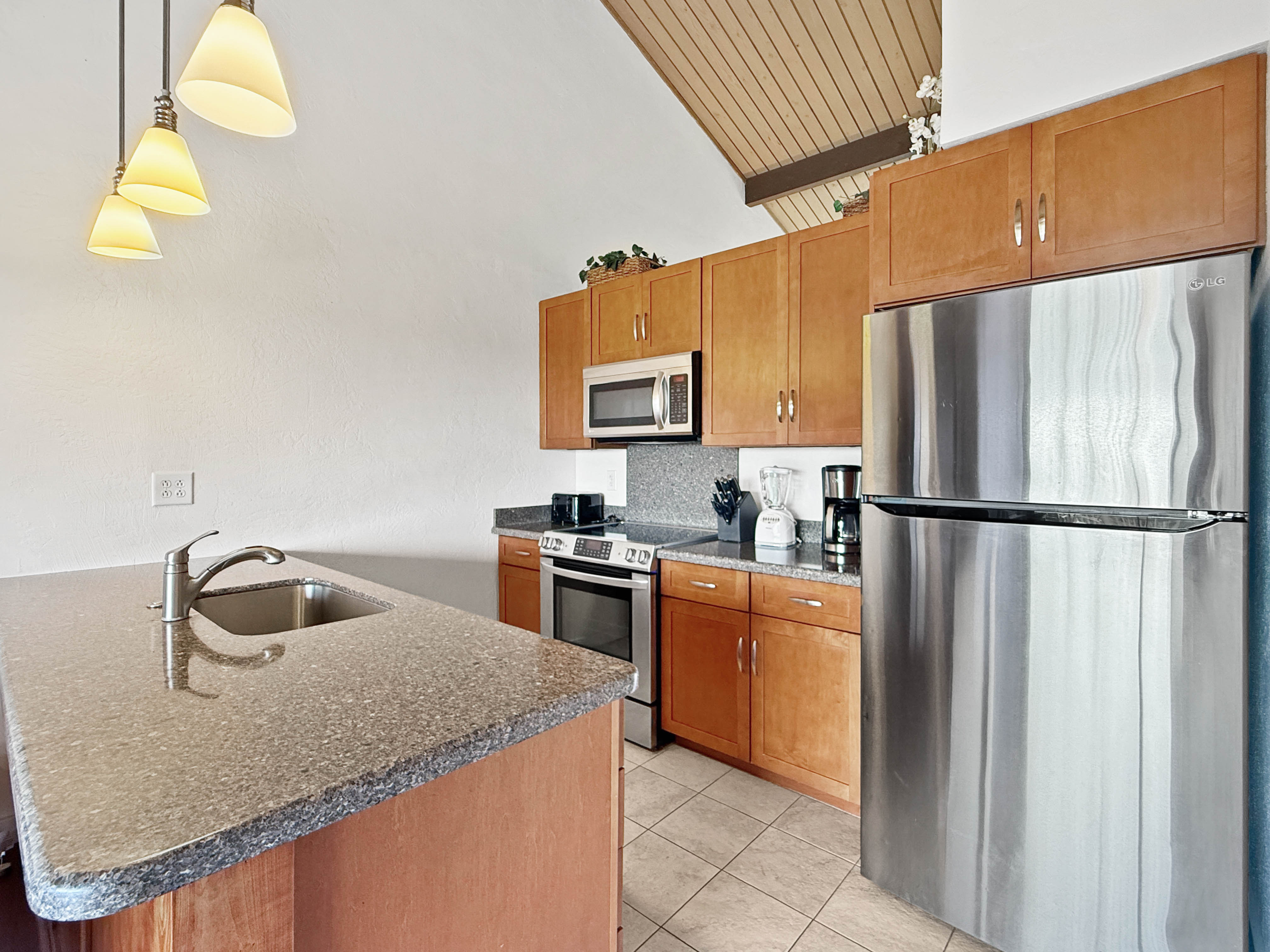 78-7039 Kamehameha Iii Rd 25 Property Photo 7