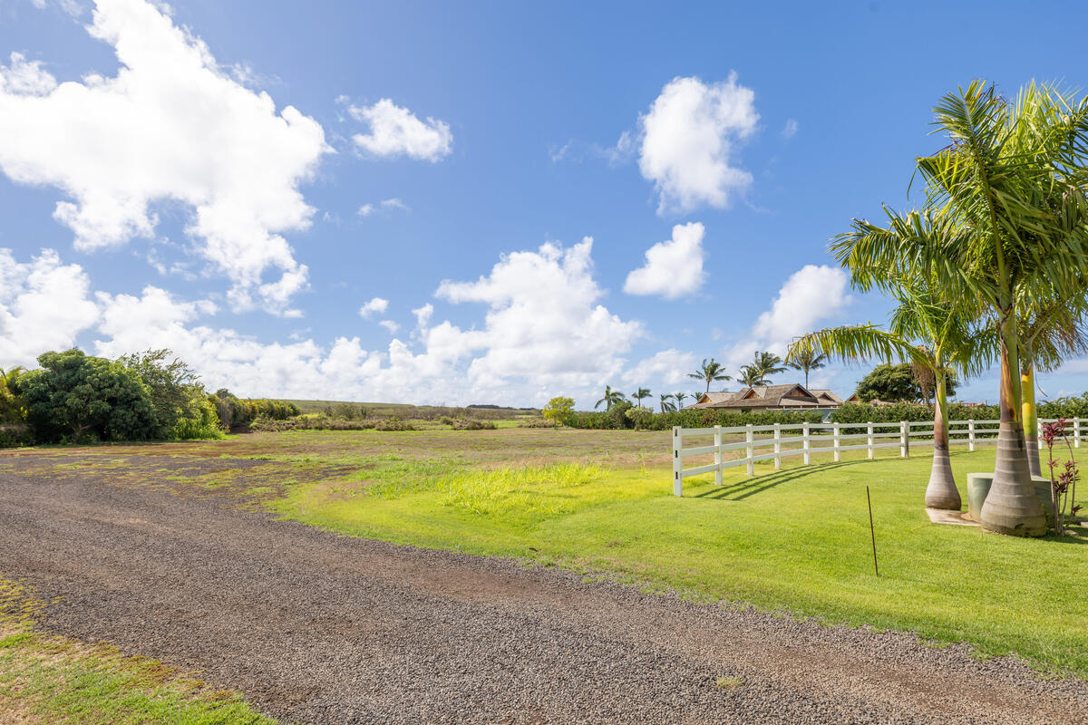 Poipu Aina Pl Property Photo 3
