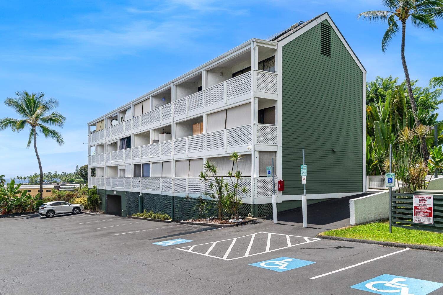 75-5680 Kuakini Highway 206 Property Photo 19