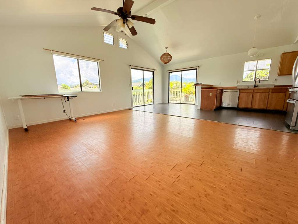 2444 Liliuokalani St Property Photo 3