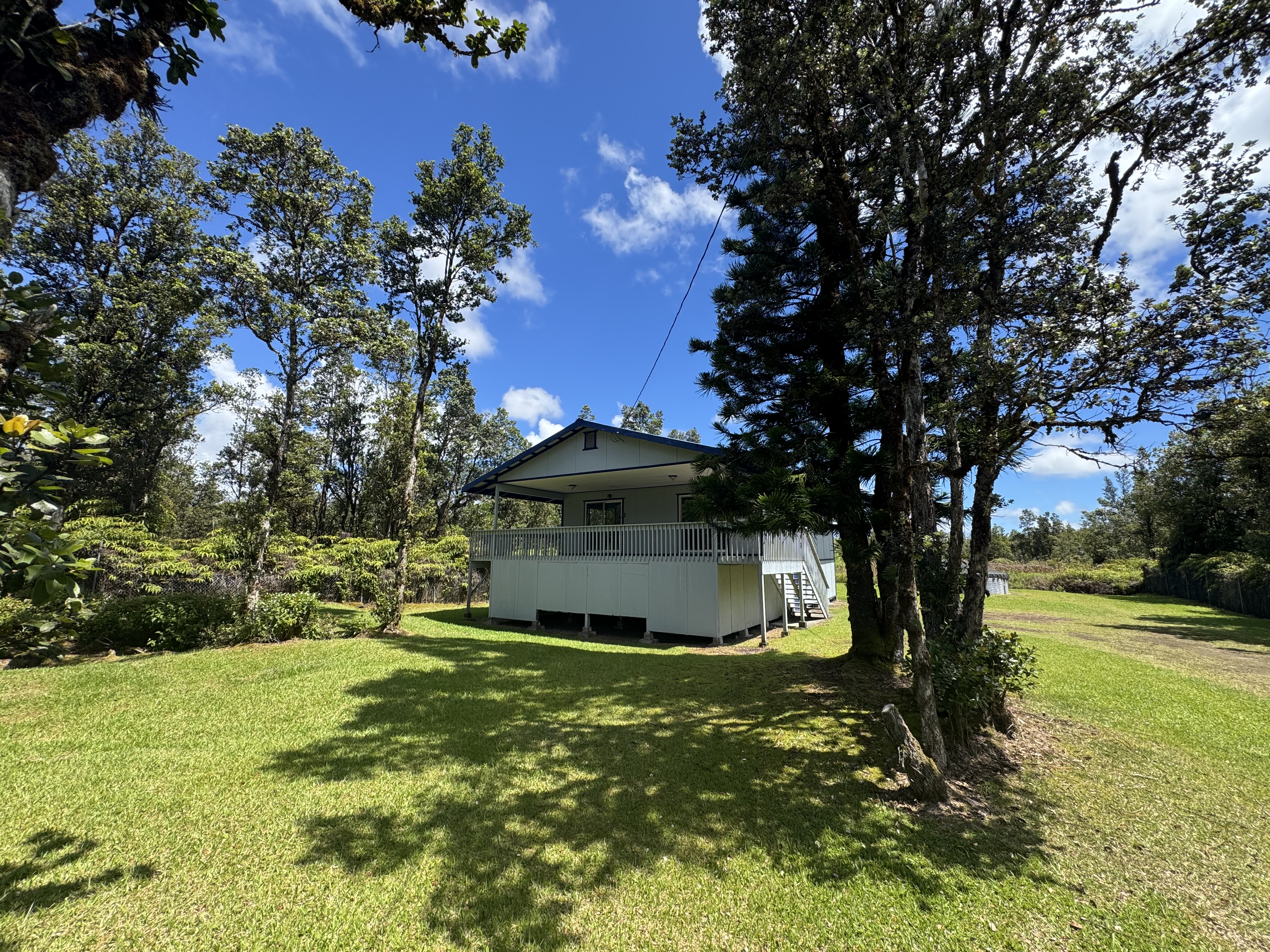 11-3132 Hibiscus St Property Photo 1