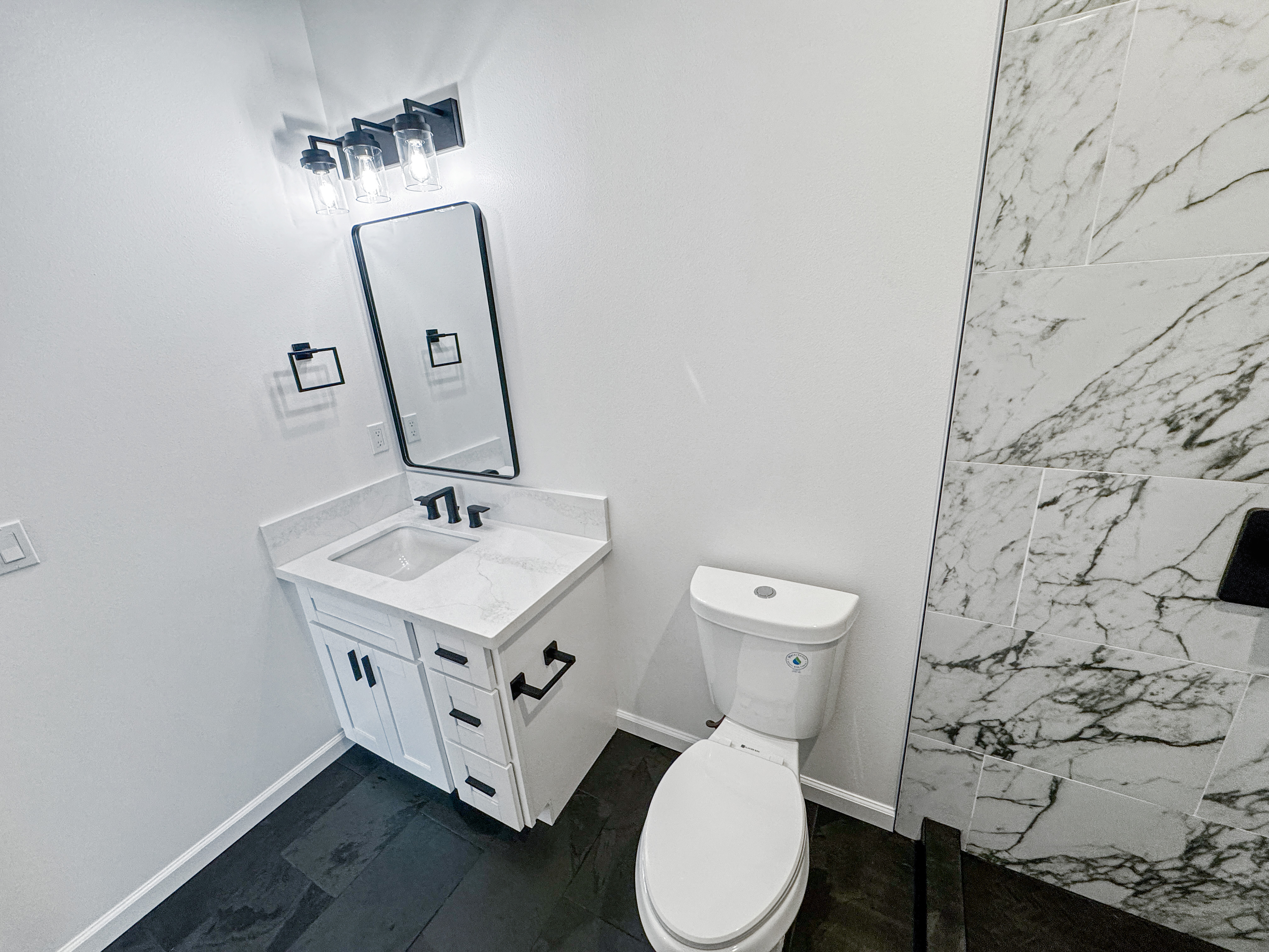 18-7846 Leonaka Rd Property Photo 12