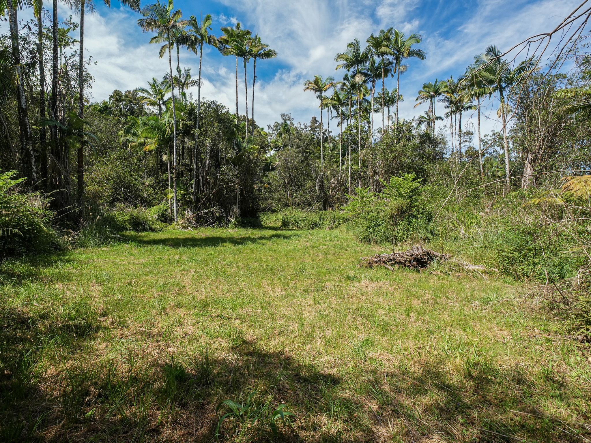 Volcano Rd Property Photo 4