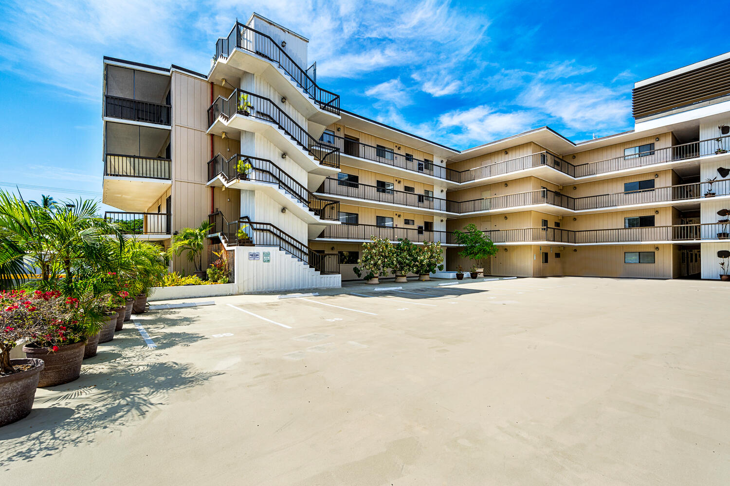 75-5719 Alii Dr 102 Property Photo 26