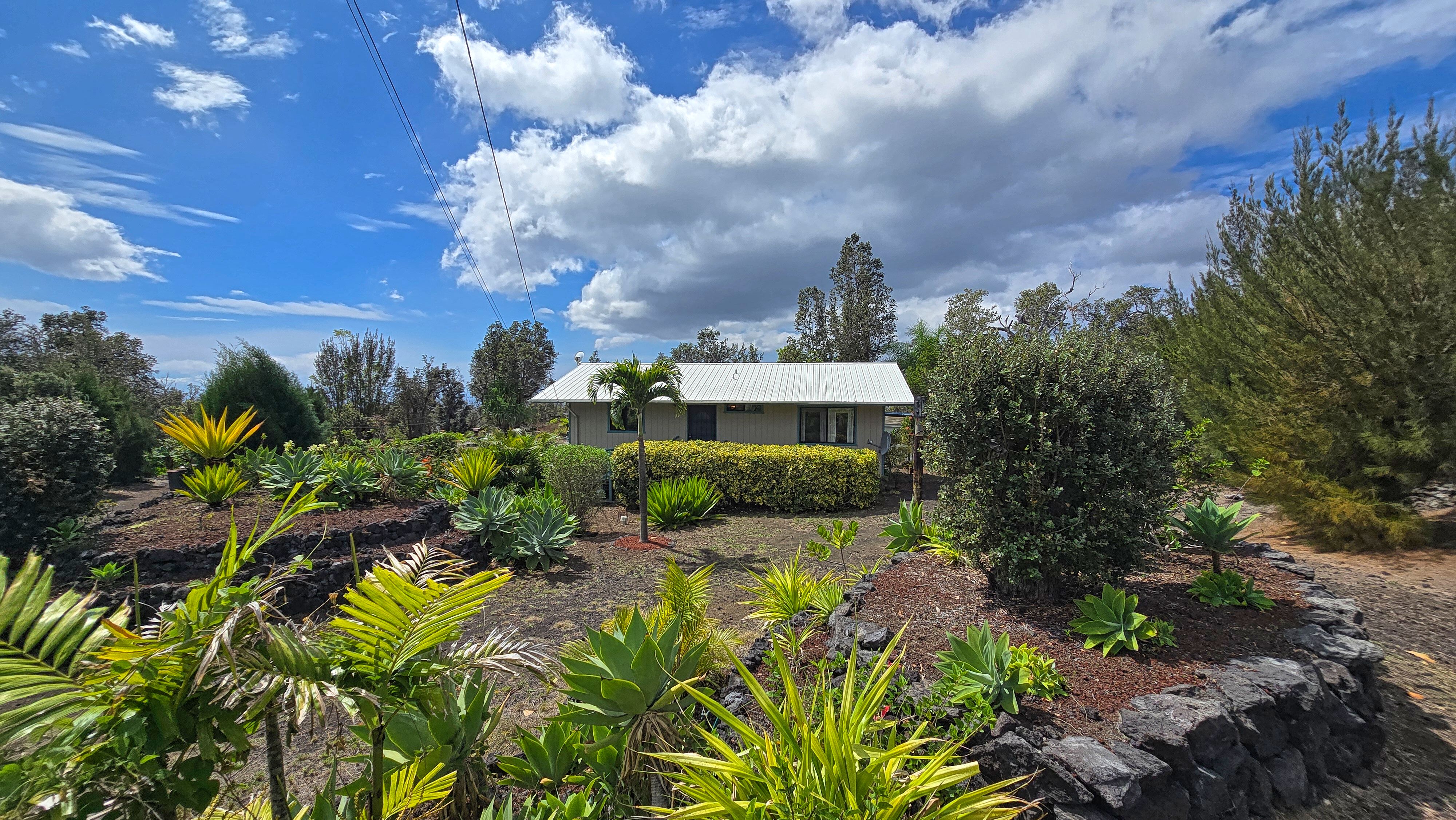 92-8689 Lehua Ln Property Photo 3