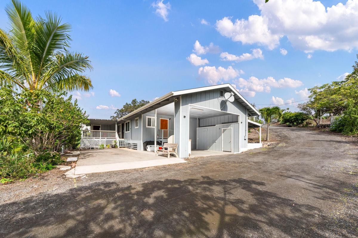 92-8583 Paradise Circle Makai Property Photo 1