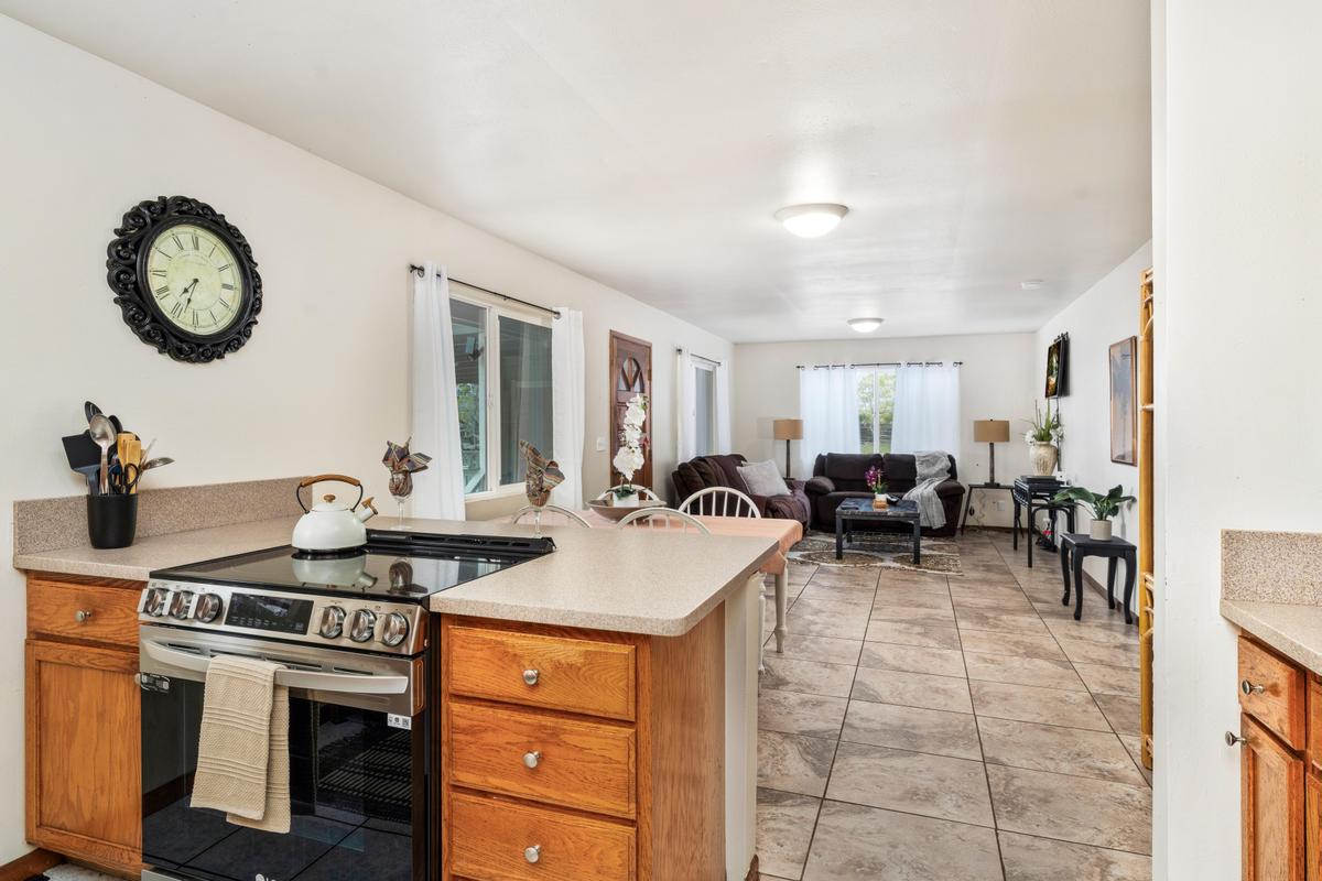 92-8583 Paradise Circle Makai Property Photo 8
