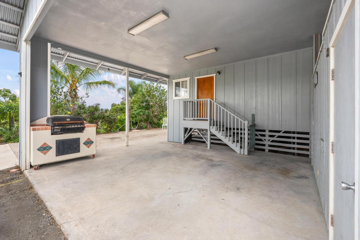 92-8583 Paradise Circle Makai Property Photo 17
