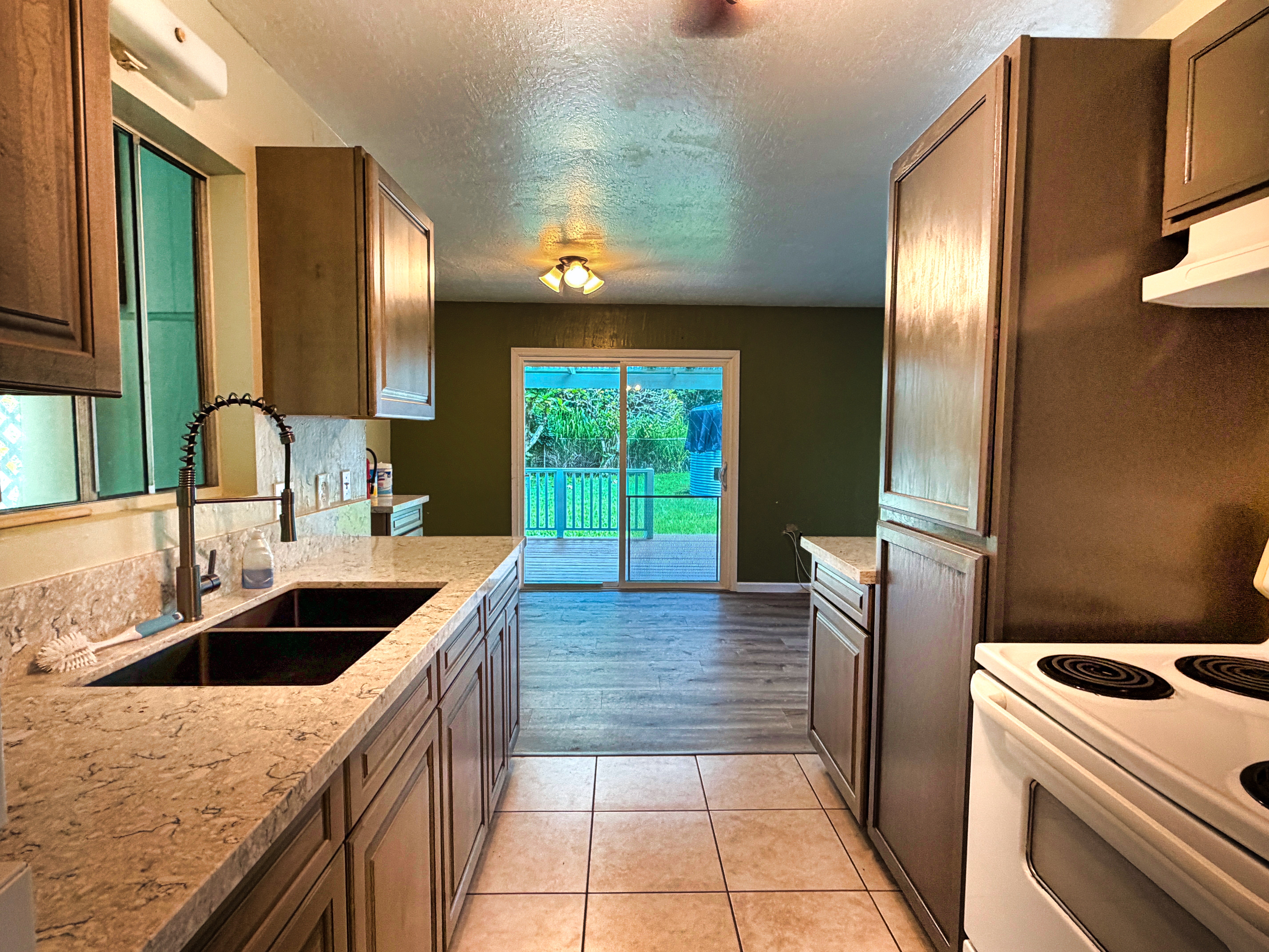 14-3509 Pahoa Circle Property Photo 5