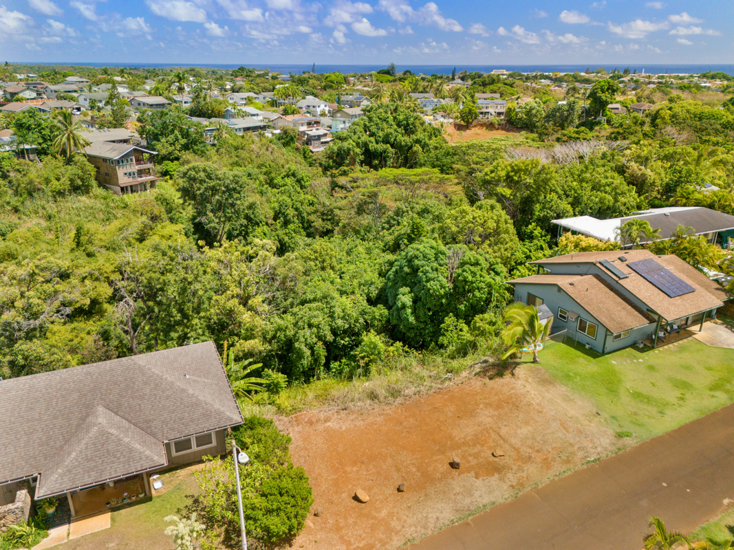 Kahana St Property Photo 1