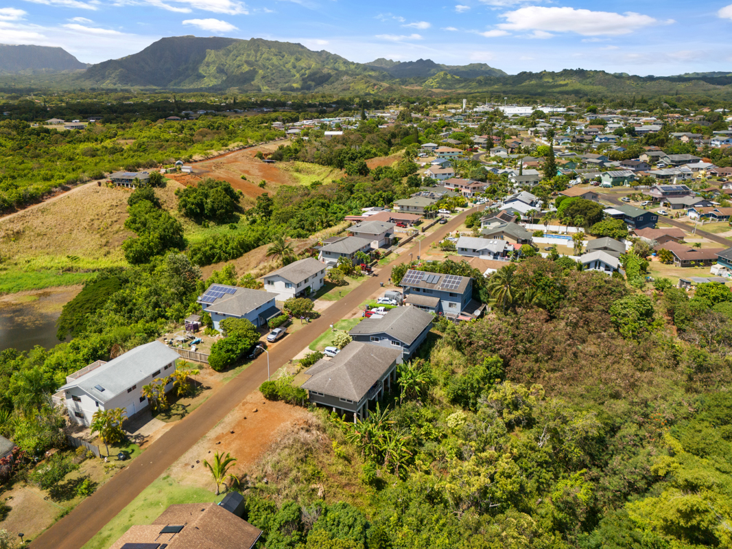 Kahana St Property Photo 8