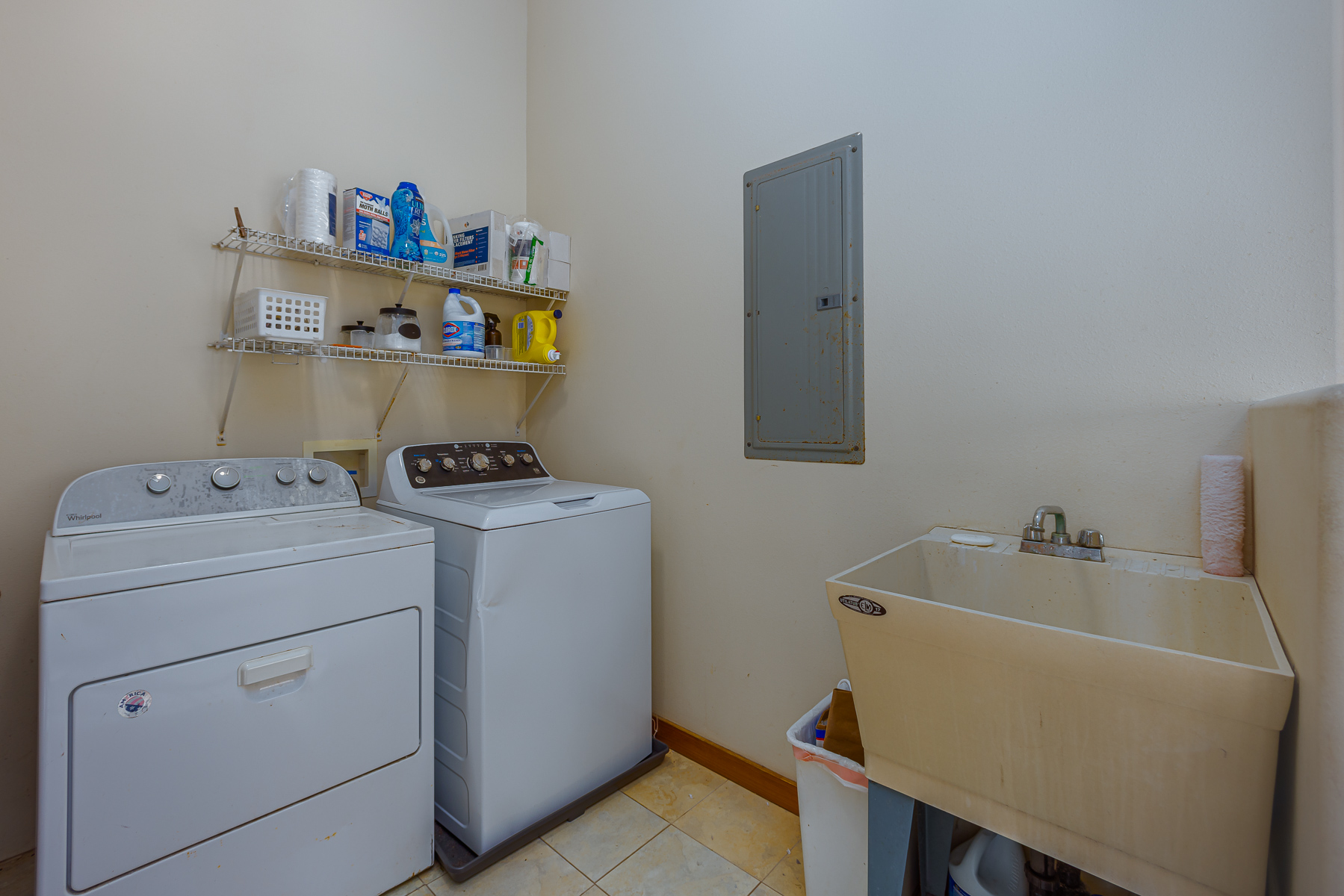 87-2500 Luana Pl Property Photo 9