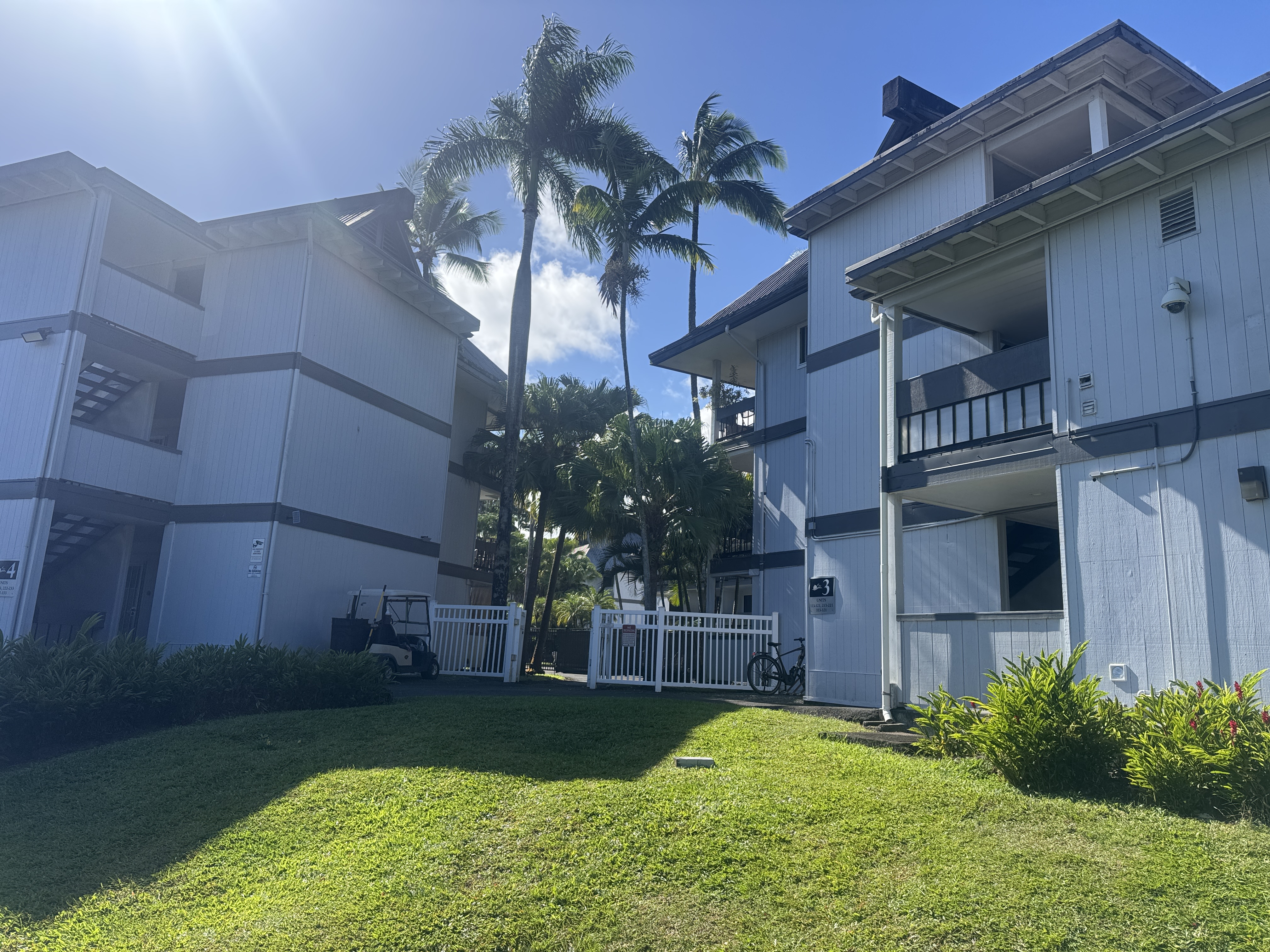 400 HUALANI ST 3220 Property Photo 1