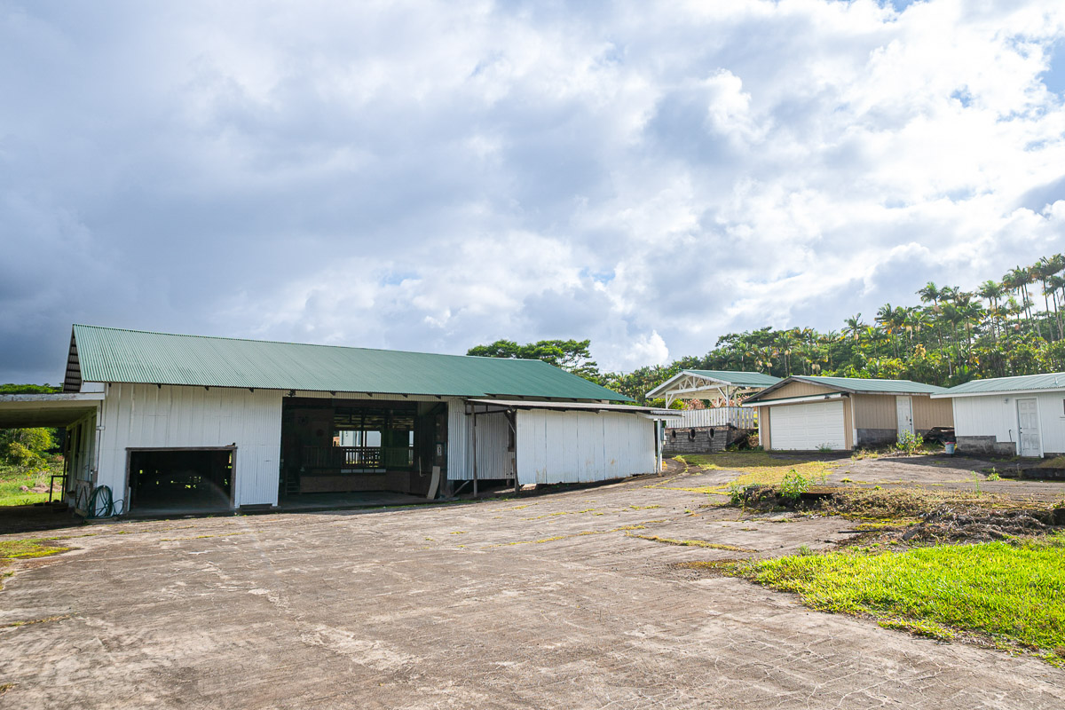 681 Hoaka Rd Property Photo 6