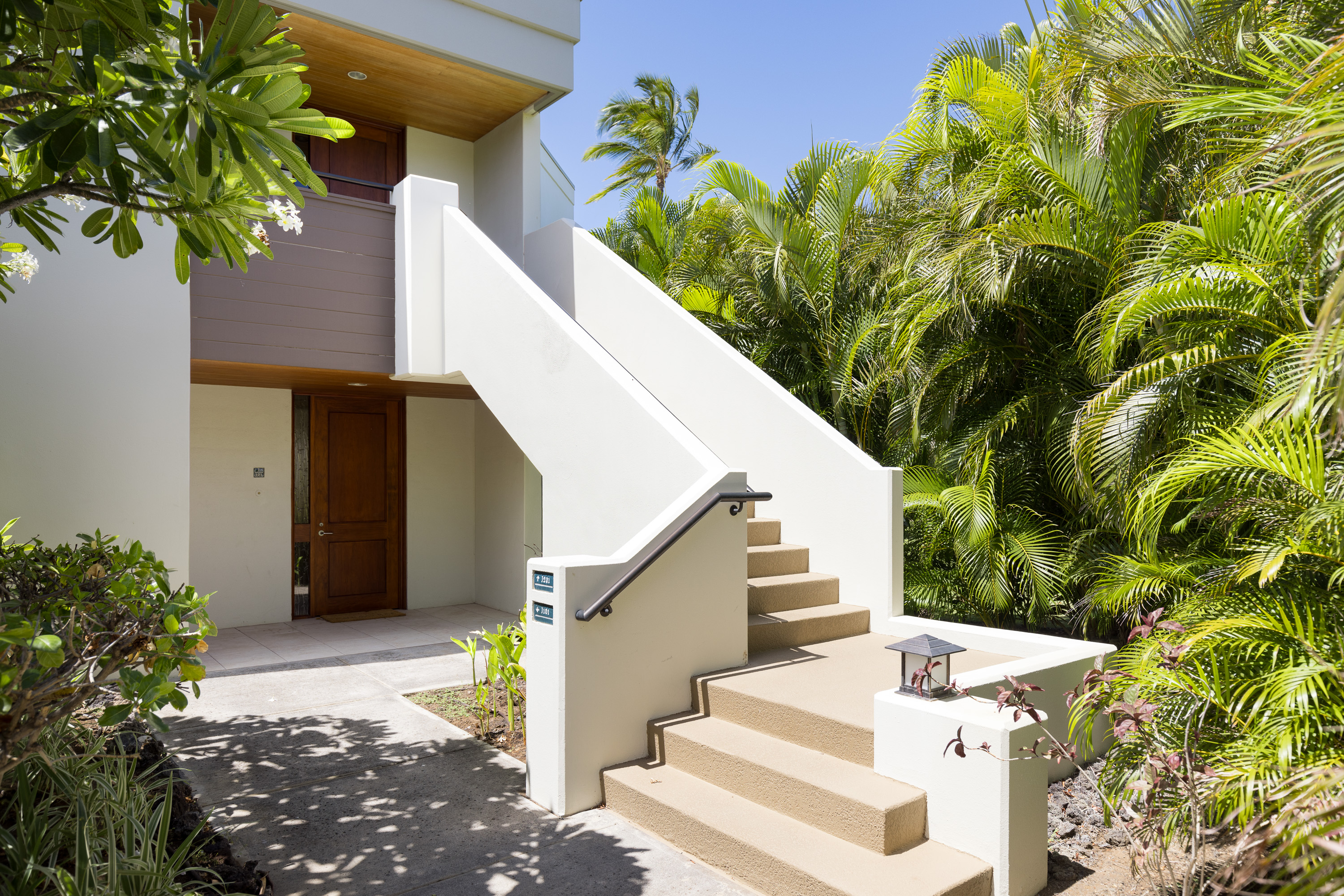 68-1050 Mauna Lani Point J201 Property Photo 18