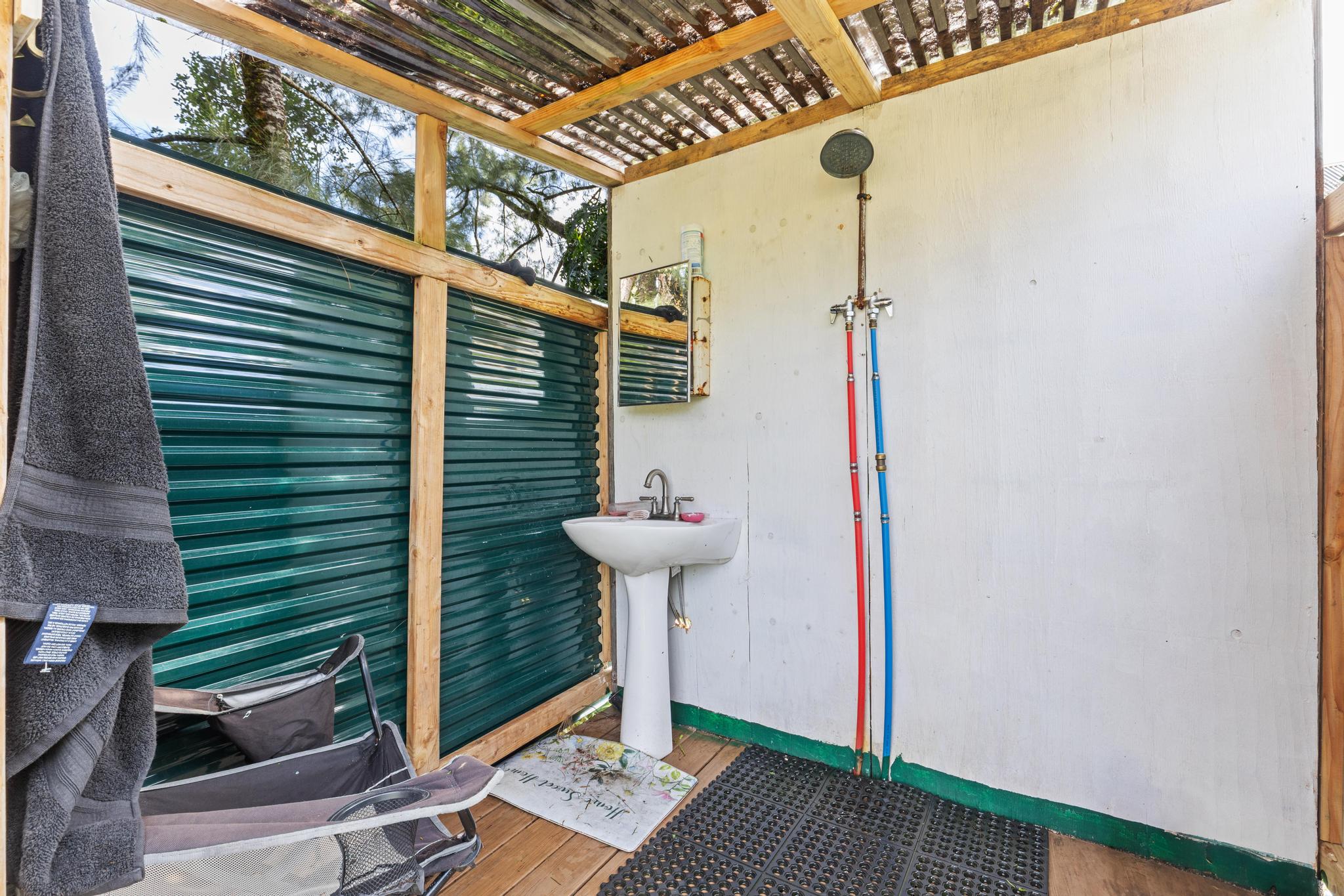11-1860 Mahina St Property Photo 25