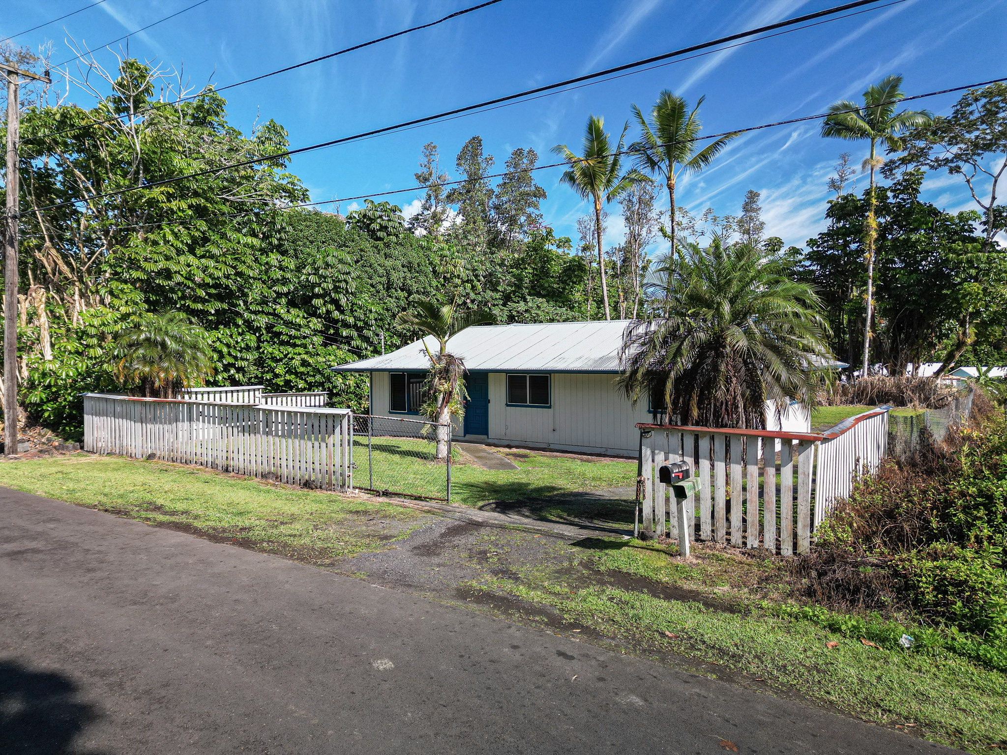 15-2739 Malolo St Property Photo 4