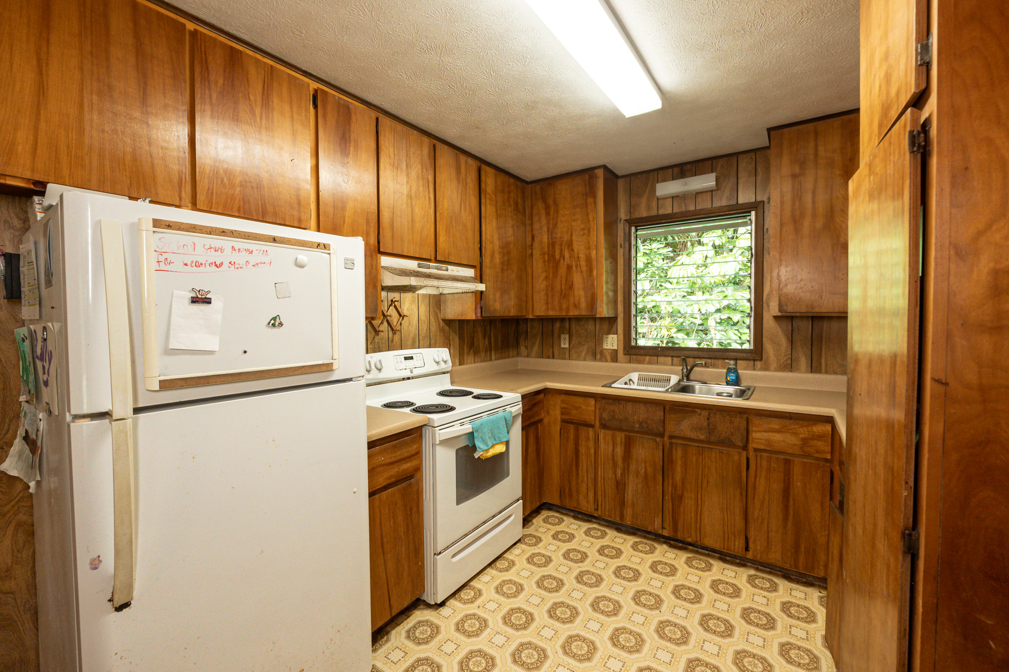 15-2739 Malolo St Property Photo 15