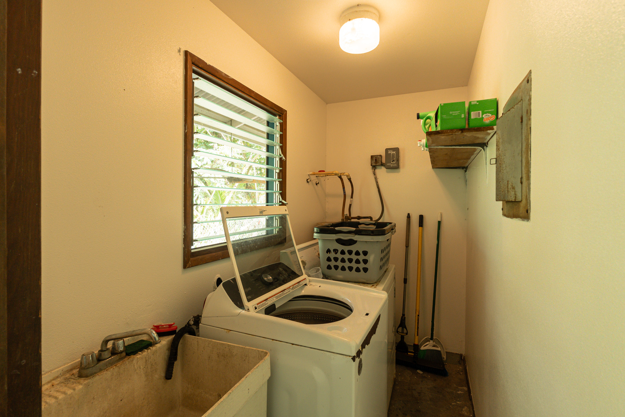 15-2739 Malolo St Property Photo 28