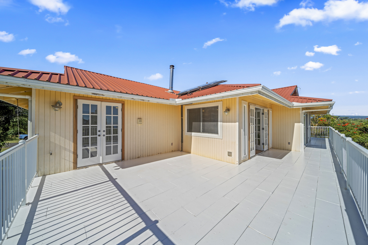 111 Alawaena Pl Property Photo 3